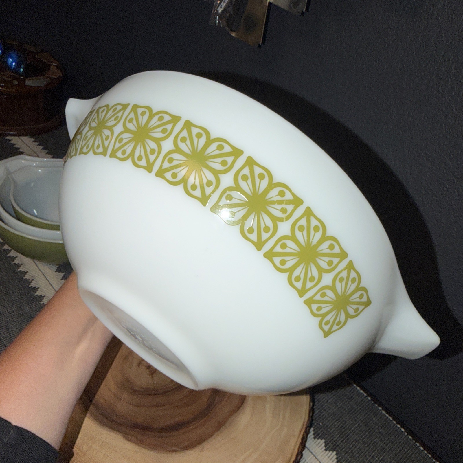 VTG Pyrex Green Square Flowers/Verde Cinderella Dbl Spout Nesting Bowls Set of 4