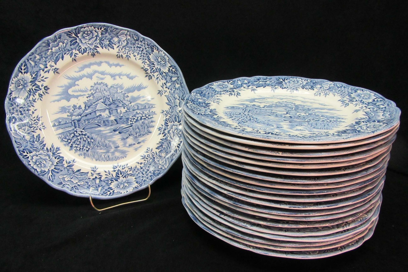 Vintage Salem Olde Staffordshire Blue English Village 9-7/8″ Dinner plate(s)