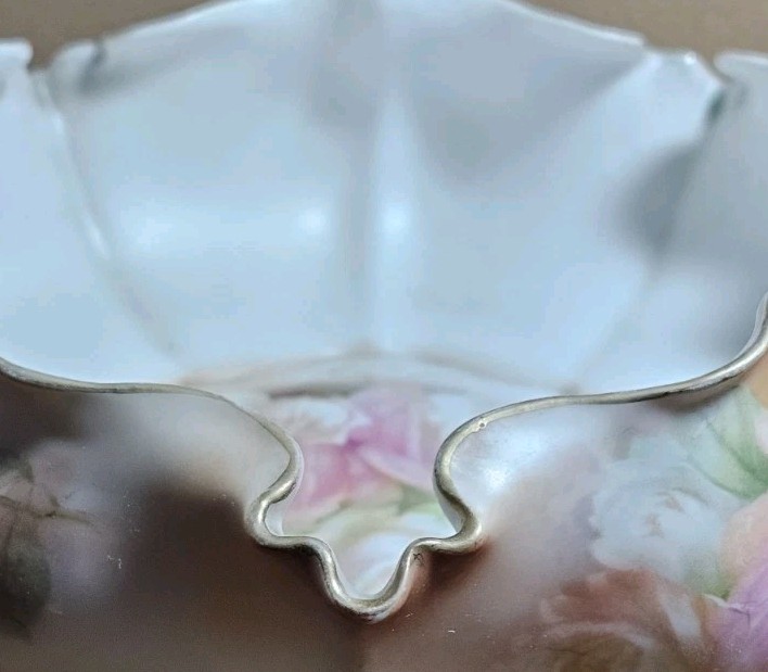Antique RS Prussia Pink Rose 9″ Blown Out Bowl Exterior Painted Floral Gold