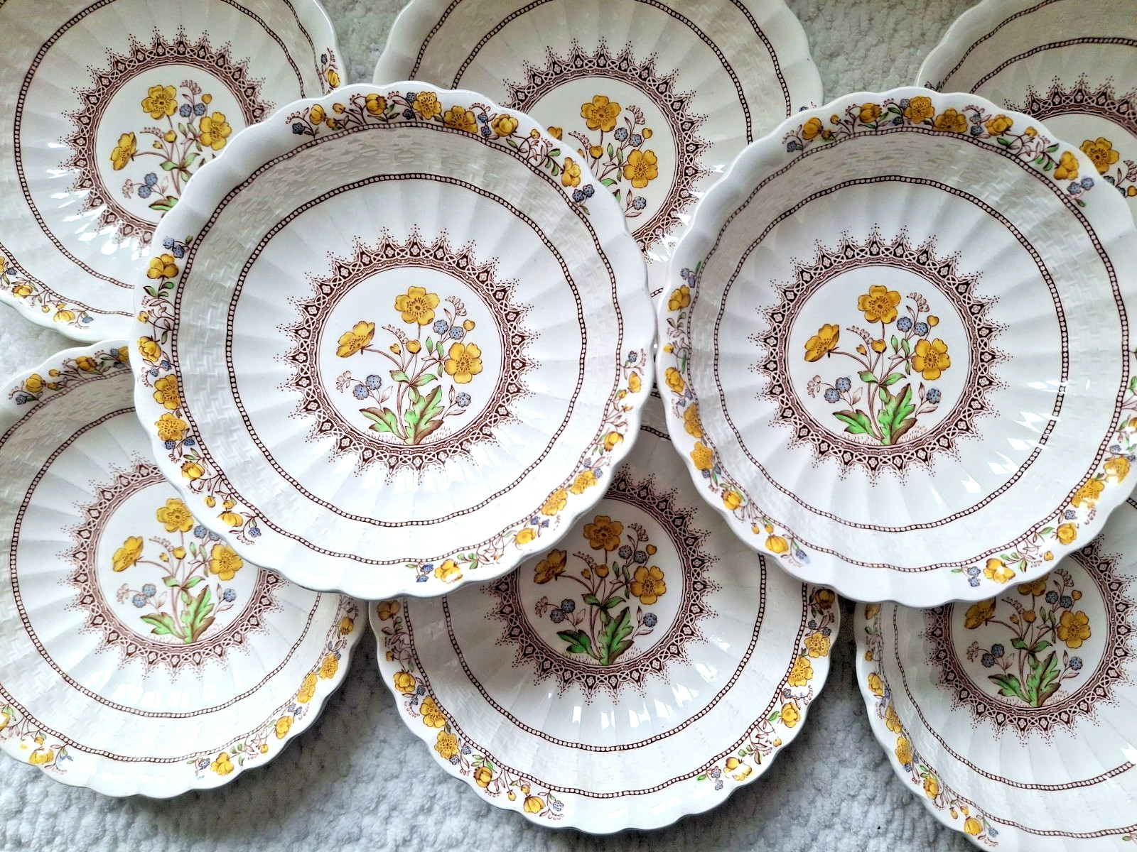 Set Of 8 Spode Buttercup Copeland Soup Cereal Bowls 6 1/4″