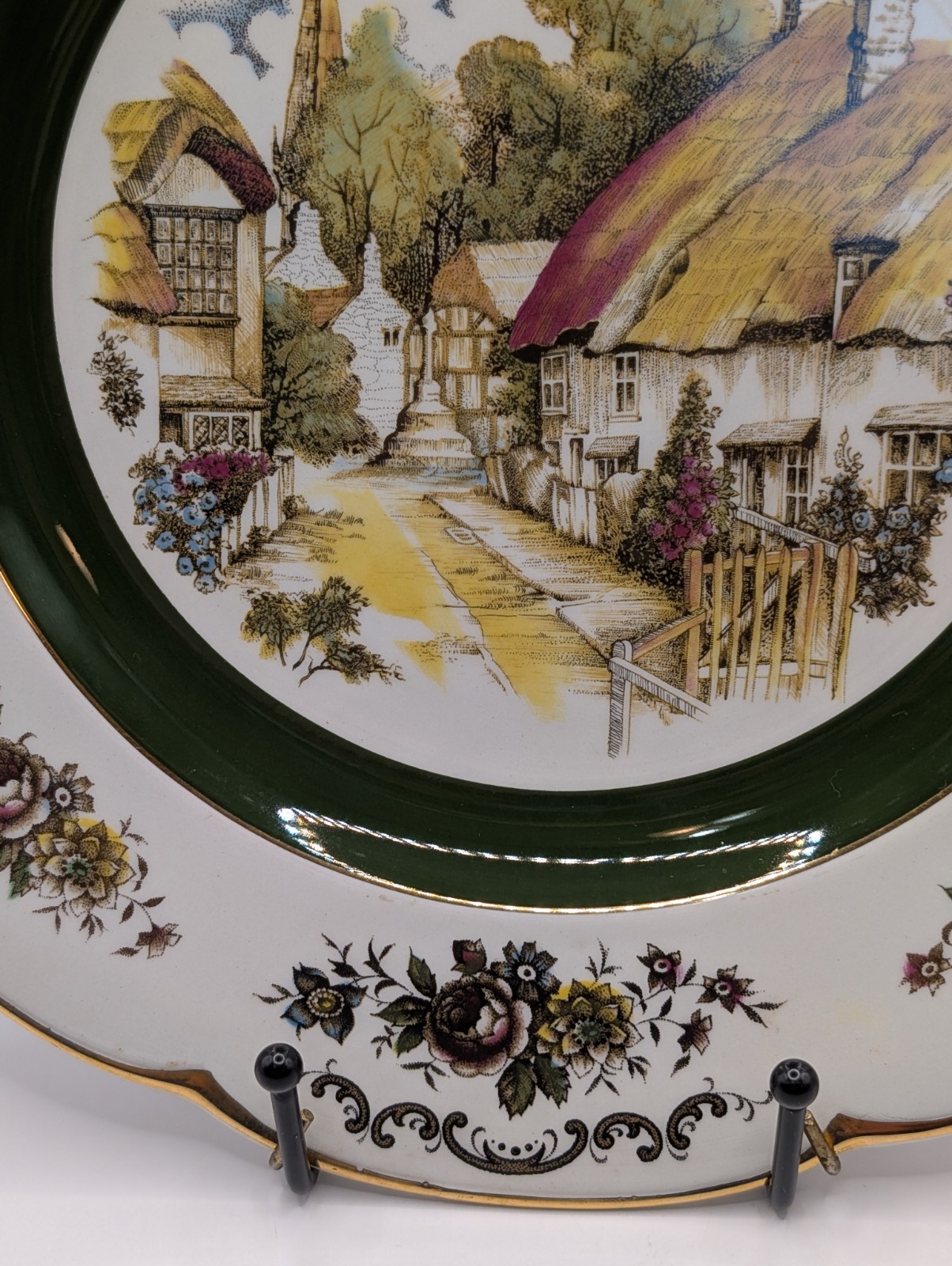 Vtg Set 2 Ascot Service Wall Plates Wood & Sons England Decorative 10″ Hangers