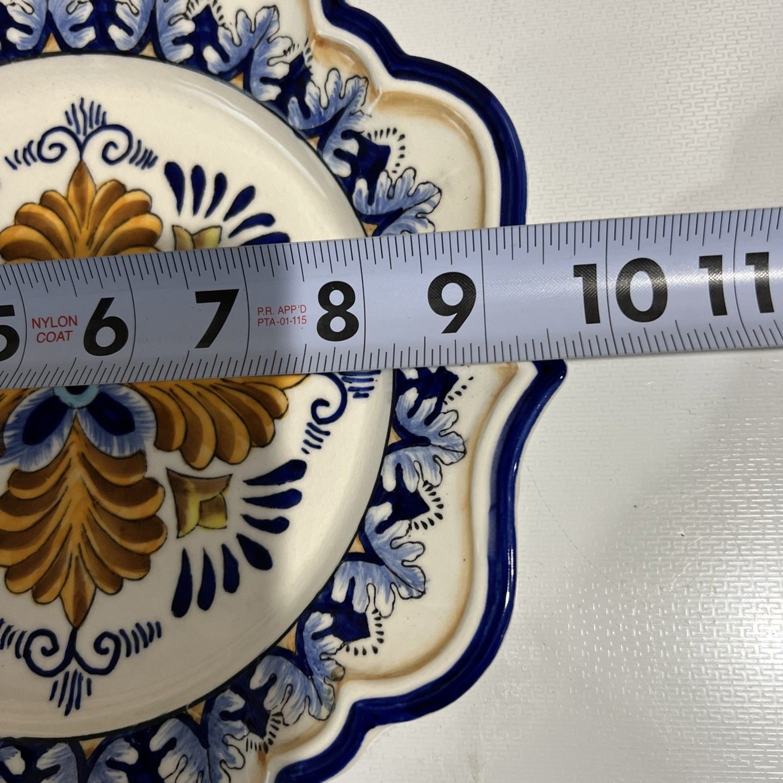 I Godinger & Co Cobalt Blue Yellow Hand Painted Plates Scalloped Set of 2