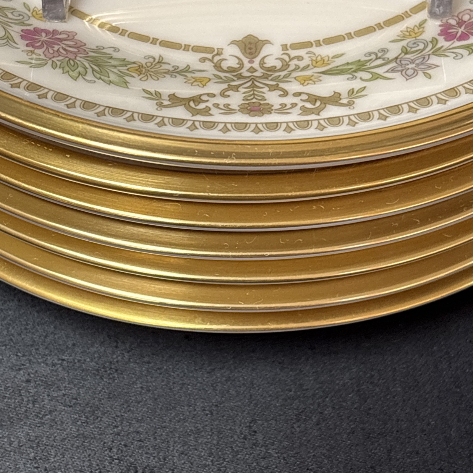 ❤ Lenox CASTLE GARDEN Bread Plate 6 3/8 Inches