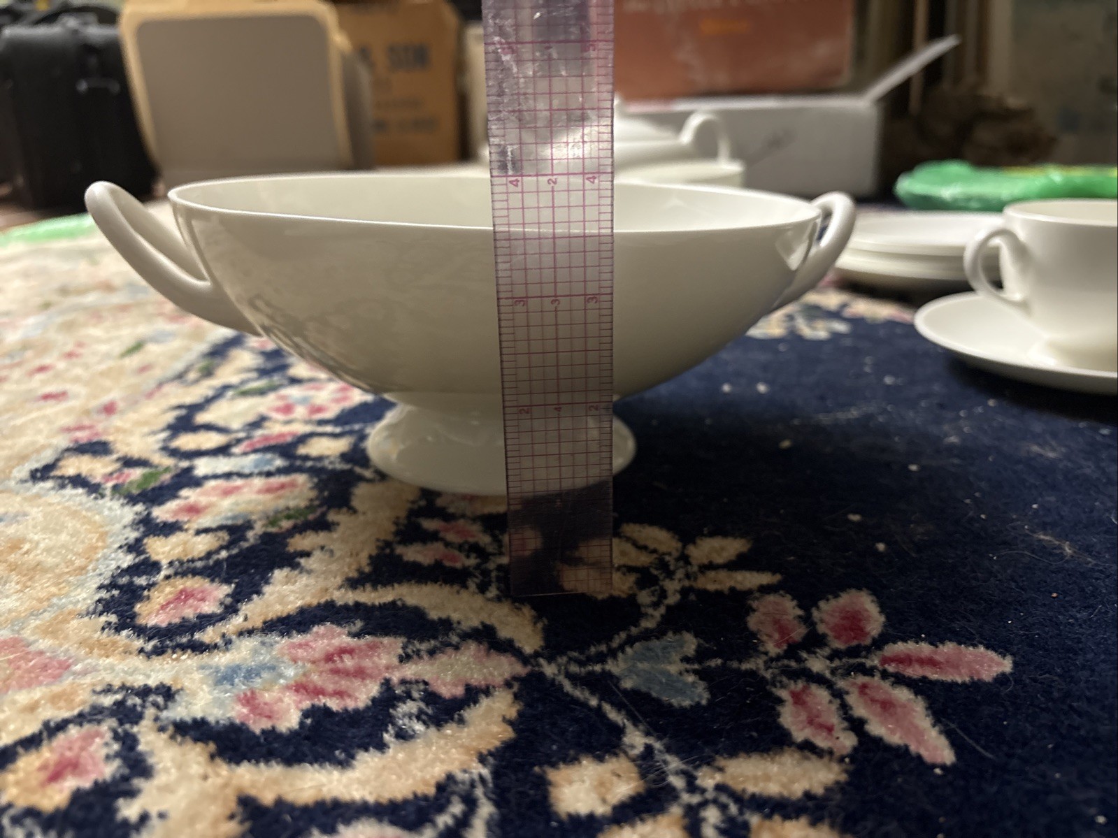 Wedgwood Bone China Vegetable Streamer