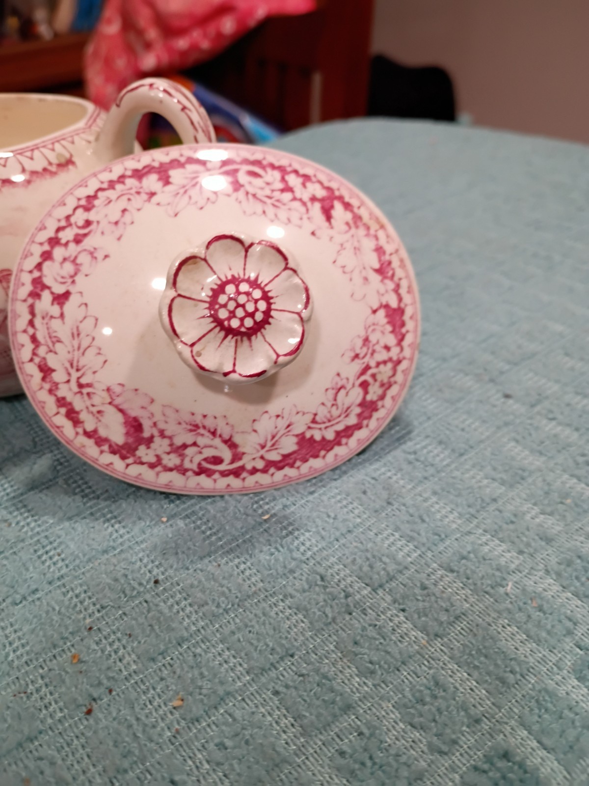 Homer Laughlin Red Transferware Sugar Bowl W/Lid Currier & Ives 3.75” 12 Oz