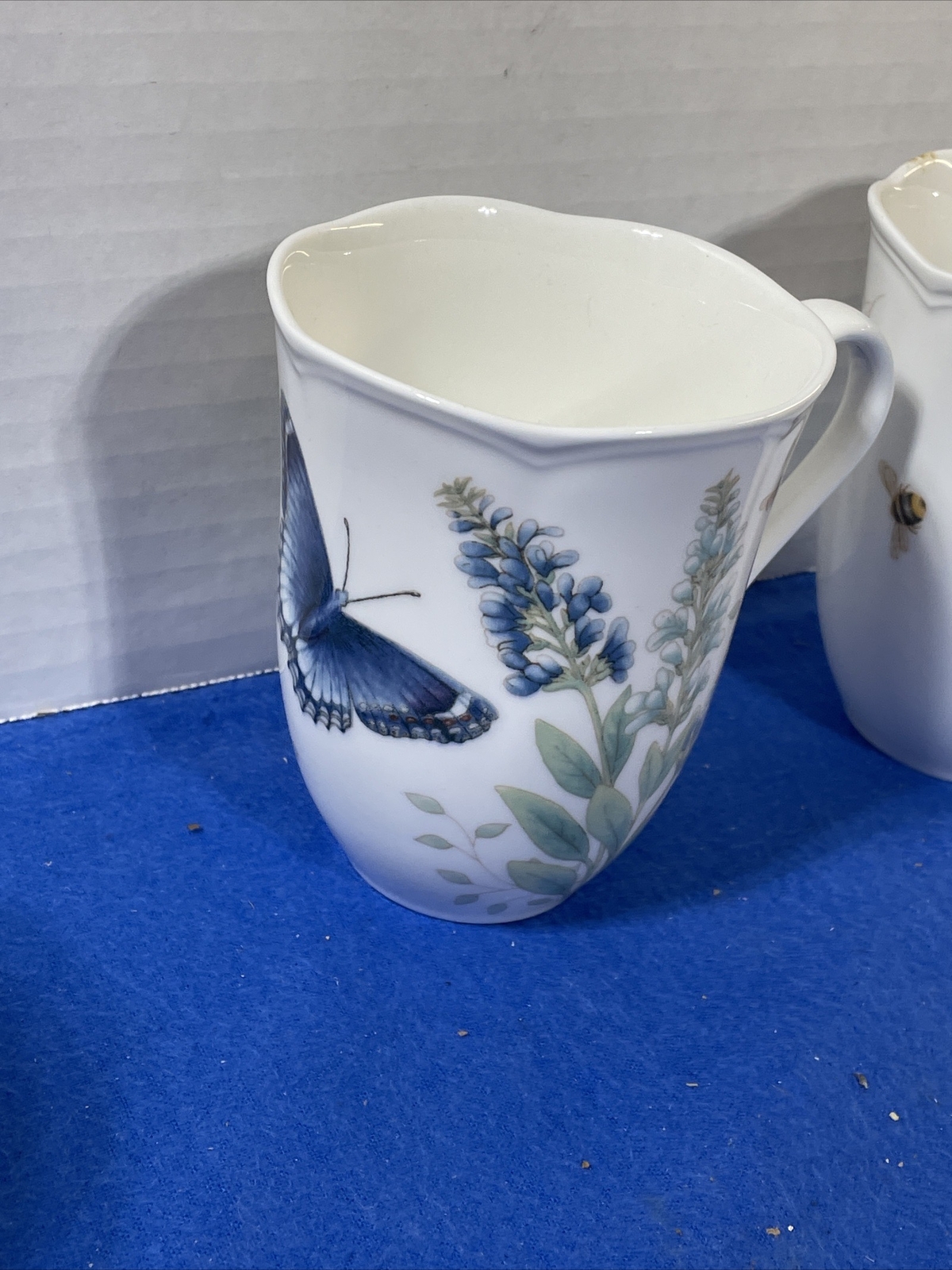 Lenox Butterfly Meadow Mugs Bees and Butterfly Set Of 3