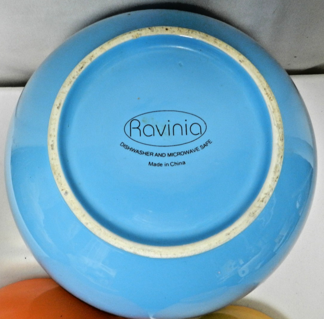 Ravinia Set 3 Spouted Nesting Bowls Mixing Baking yellow orange blue Dish Micro
