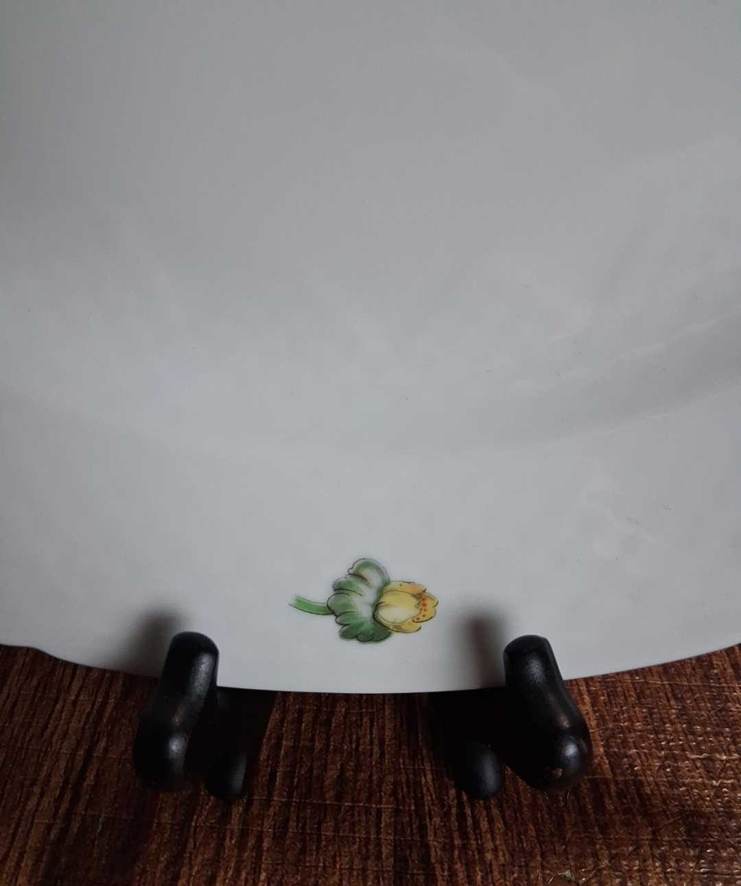 Bing & Grondahl Porcelain Erantis Pattern Lg 12.5″ Round Platter Made In Denmark