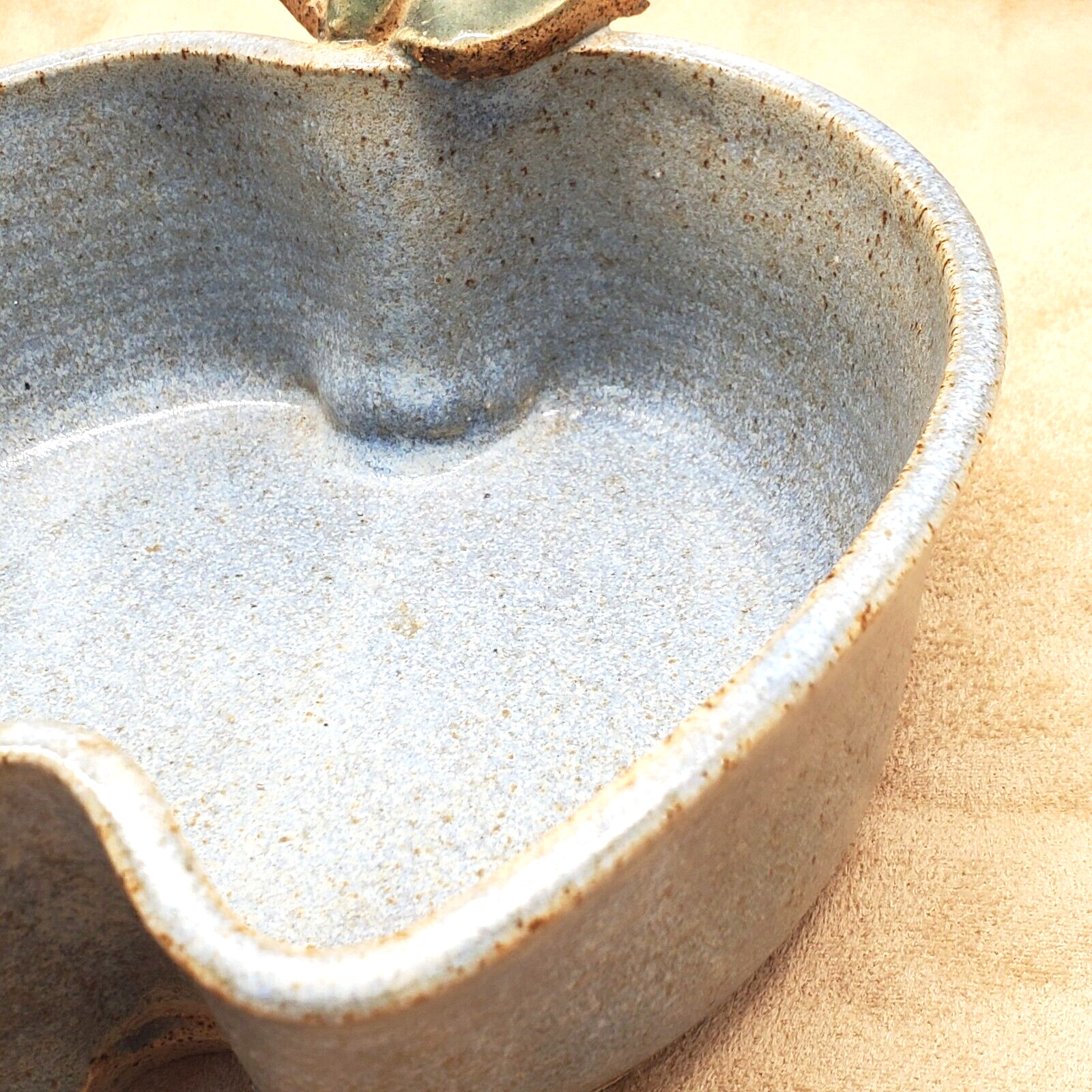 Stoneware Apple Dish 7 in Wide Signed Gray Blue Tan Speckled 1 lb, 2 oz