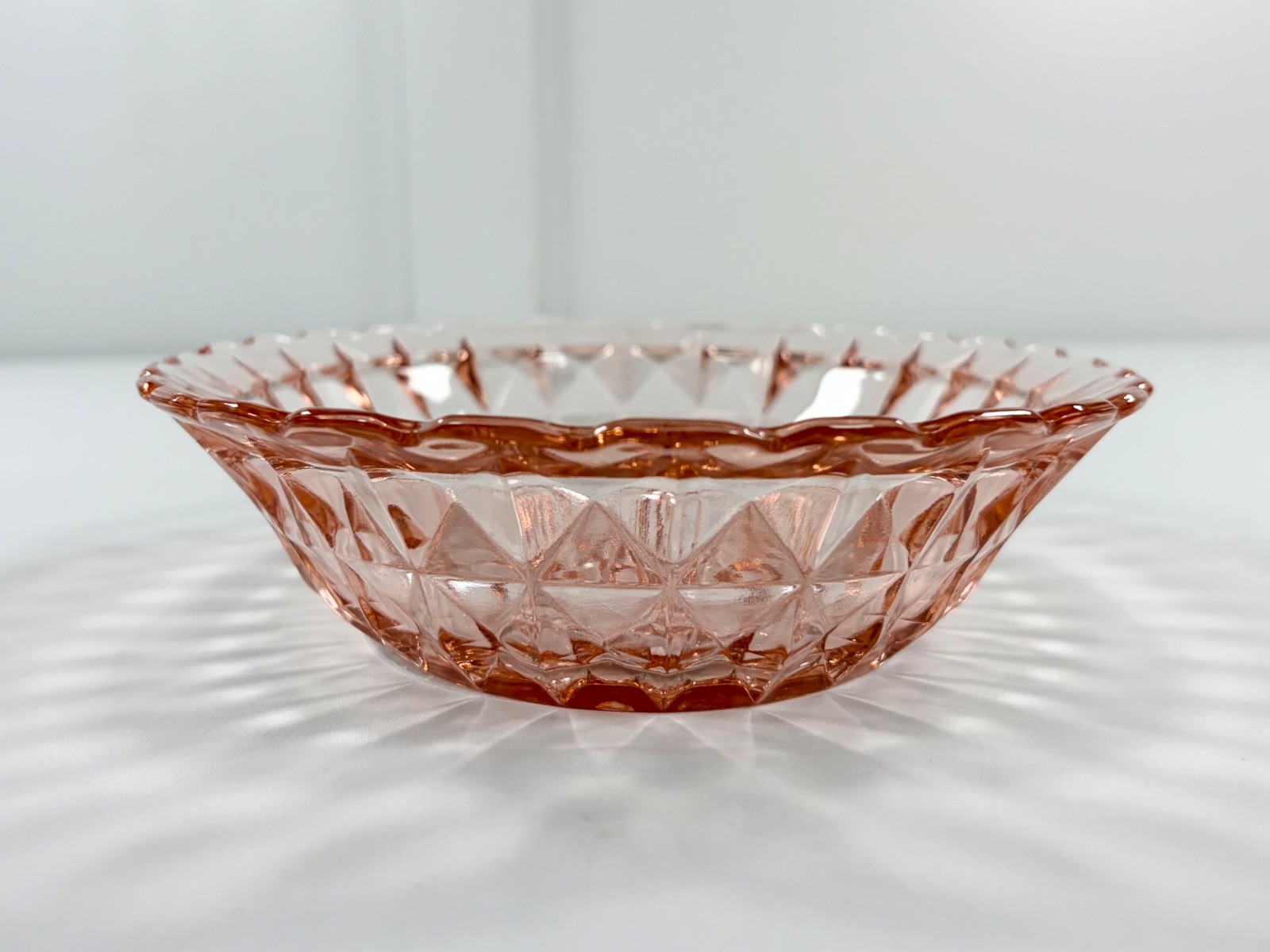2 Vintage Jeannette Windsor Diamond Pink Depression Glass Oval Serving Bowls Set