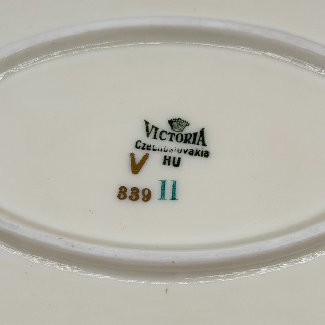 Victoria China Czechoslovakia Oval Serving Platters VIT205 Vintage Set Of 2