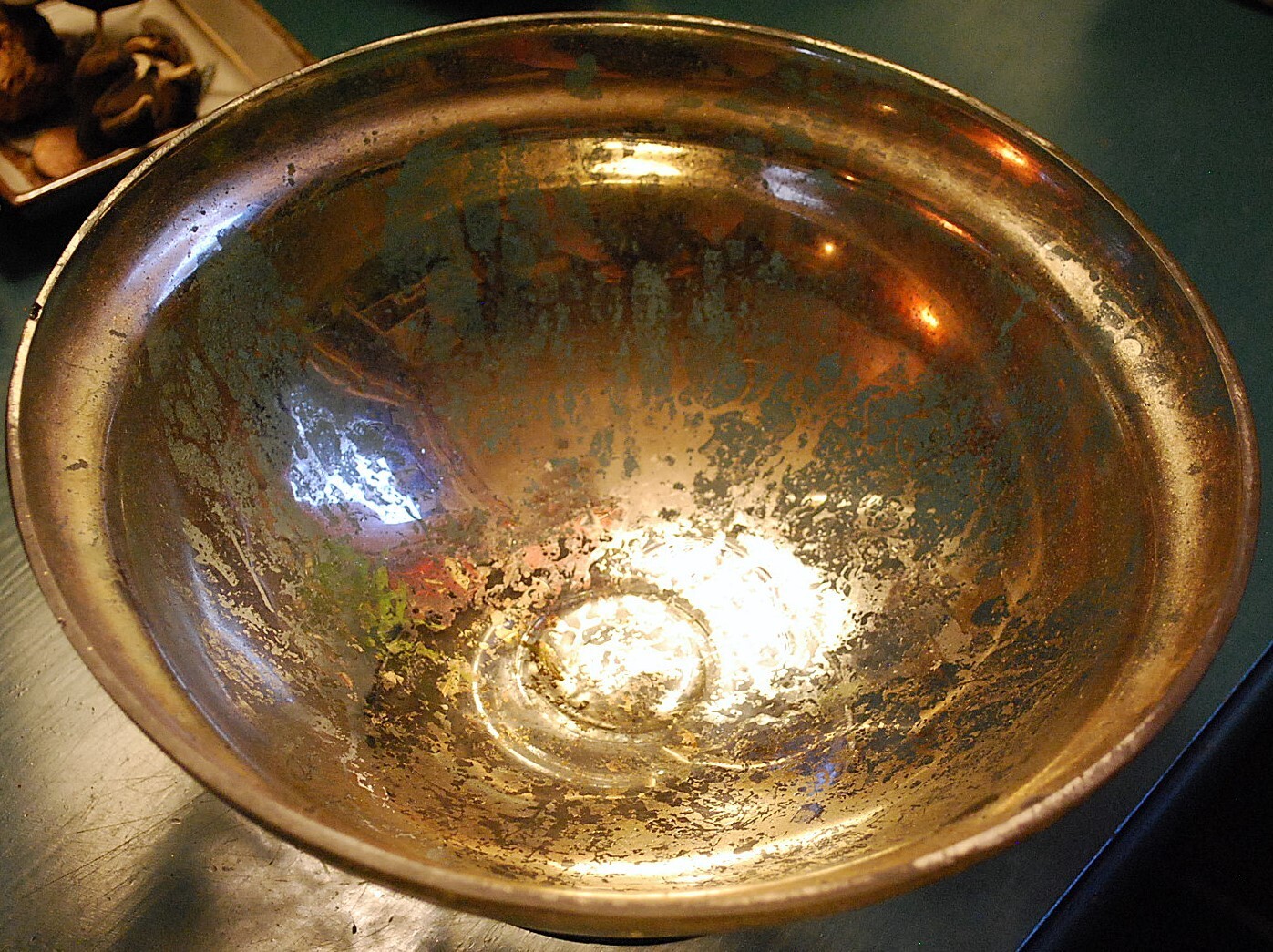 Antique Victorian SILVERED MERCURY GLASS BOWL Pedestal Base HAND BLOWN 9.25″