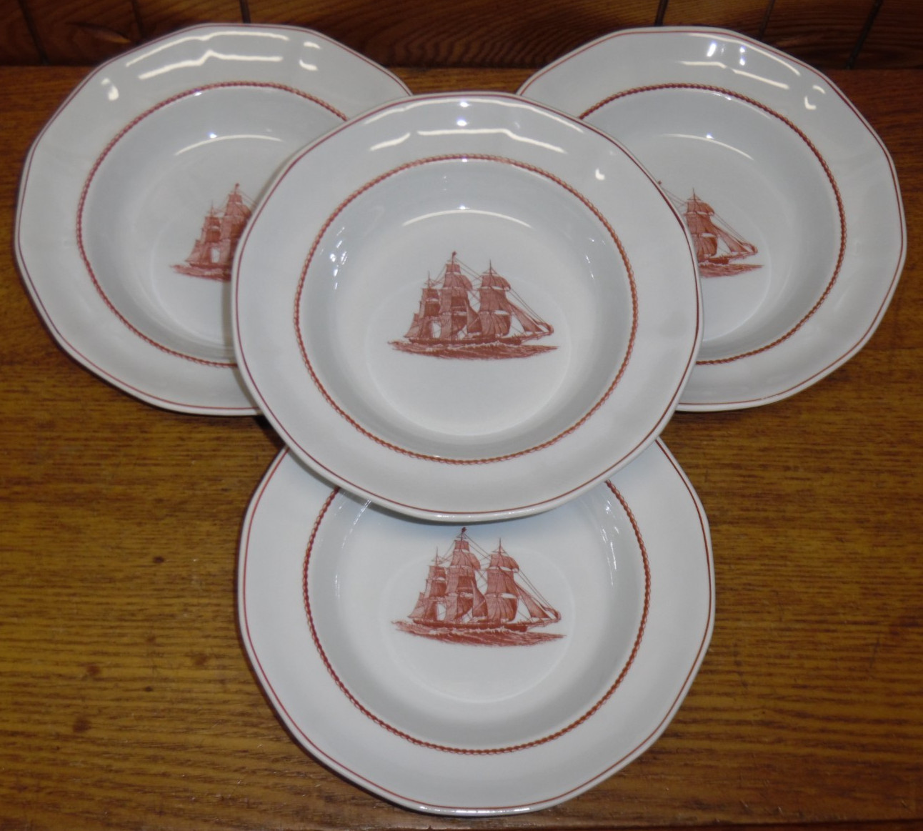 4 Wedgwood Georgetown Collection Porcelain Soup Bowls – Flying Cloud Rust -7.75″