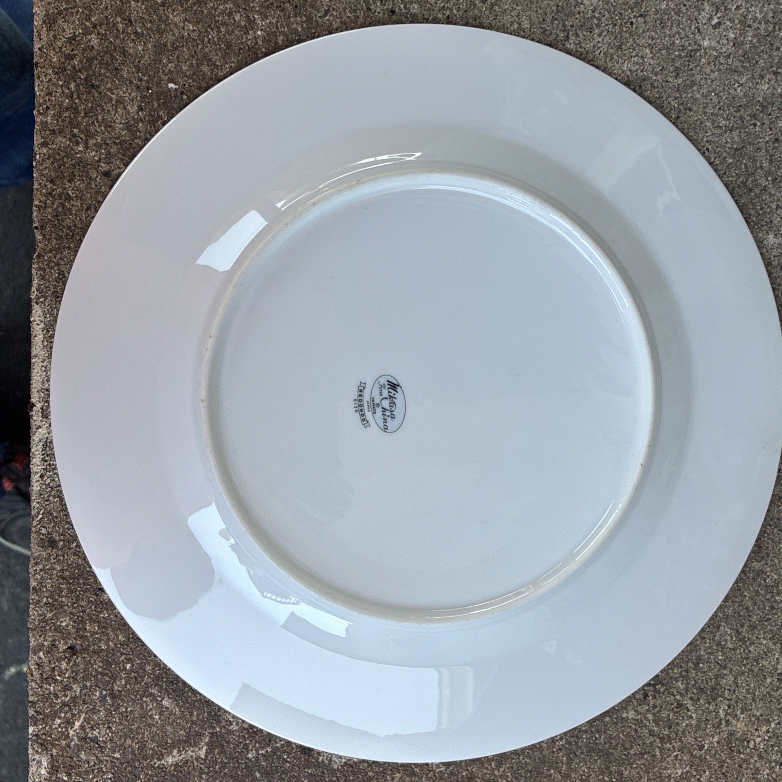 Mikasa Fine China Platinum Wheat Redondo 6130 10-5/8″ Dinner Plate See Descript