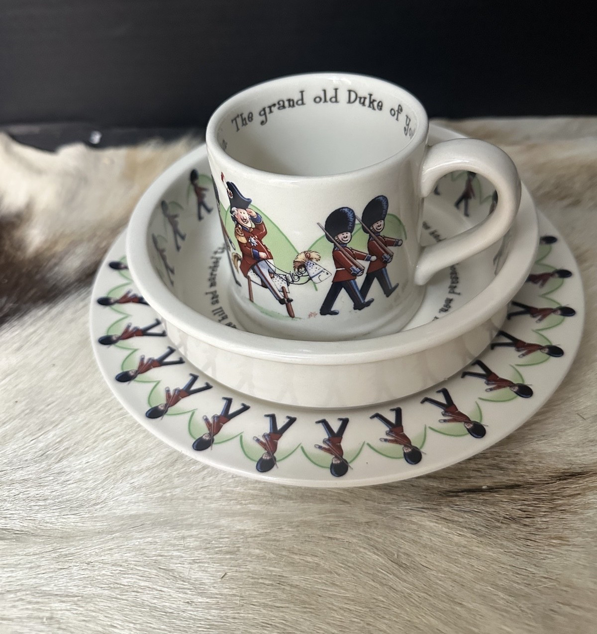1890 Anderton Pottery England “Grand Old Duke of York” 3-Pc Plate/Bowl/Mug EUC