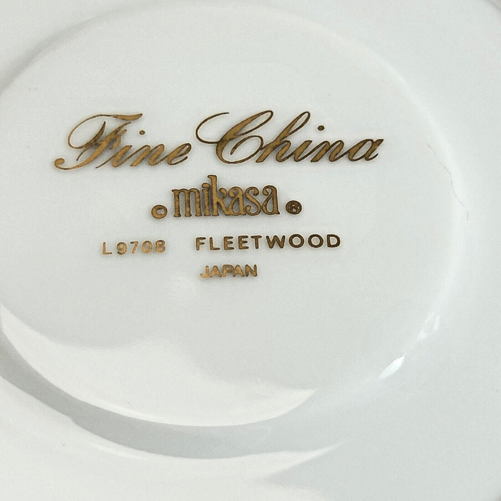 Mikasa 3.5″ Creamer Pitcher With Saucer Fleetwood L9708 White Black Mint