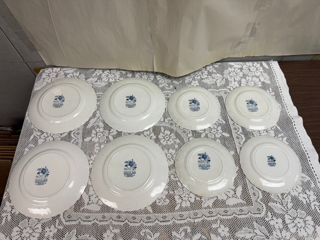 Johnson Brothers INDIES BLUE – 4 Luncheon Plates 8 5/8″ & 4 Dessert Plates 6 3/4