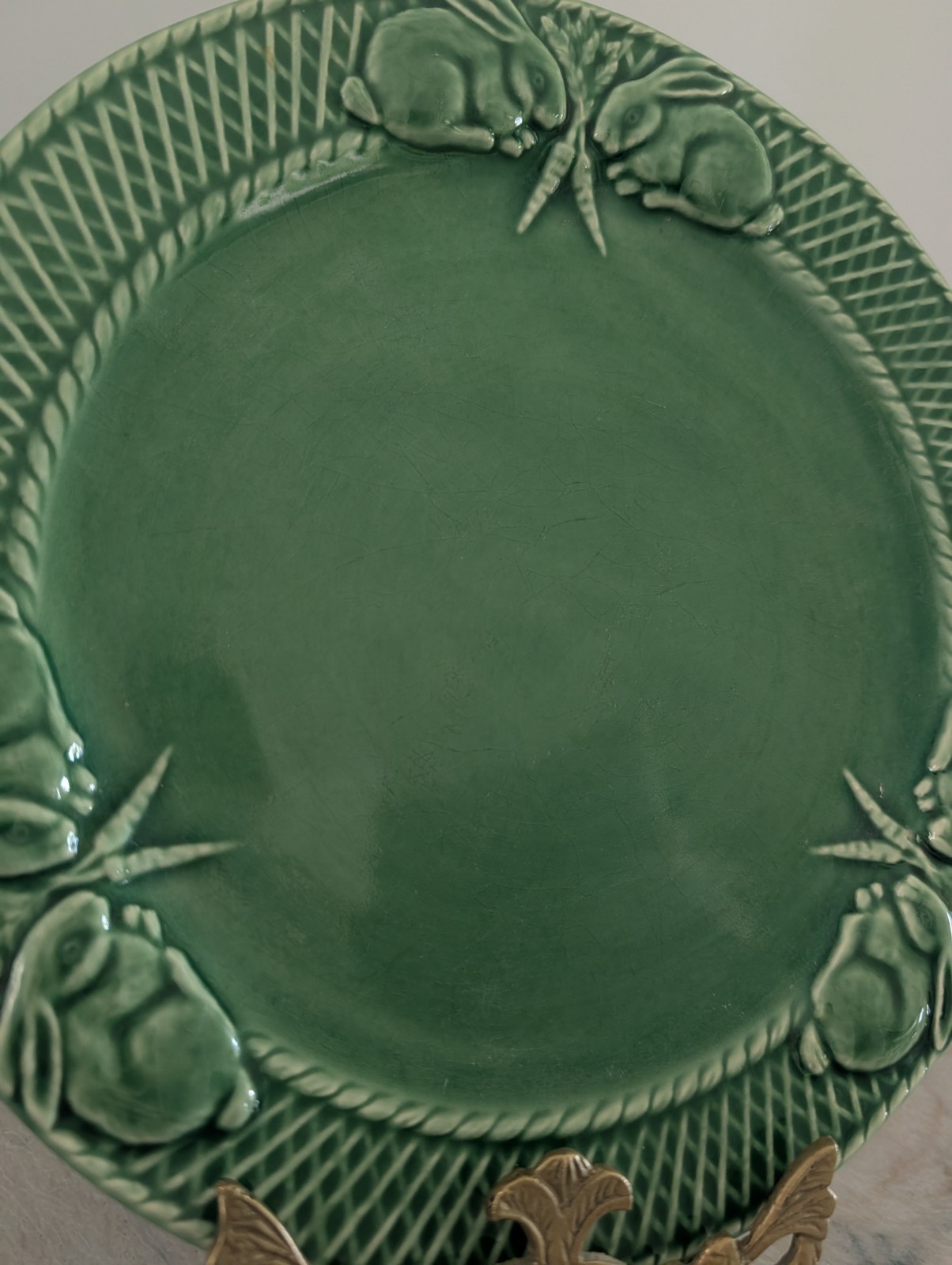 Vtg Bordallo Pinheiro Rabbit Green Dinner Plate 10.25″ Set Of 2 Read Description