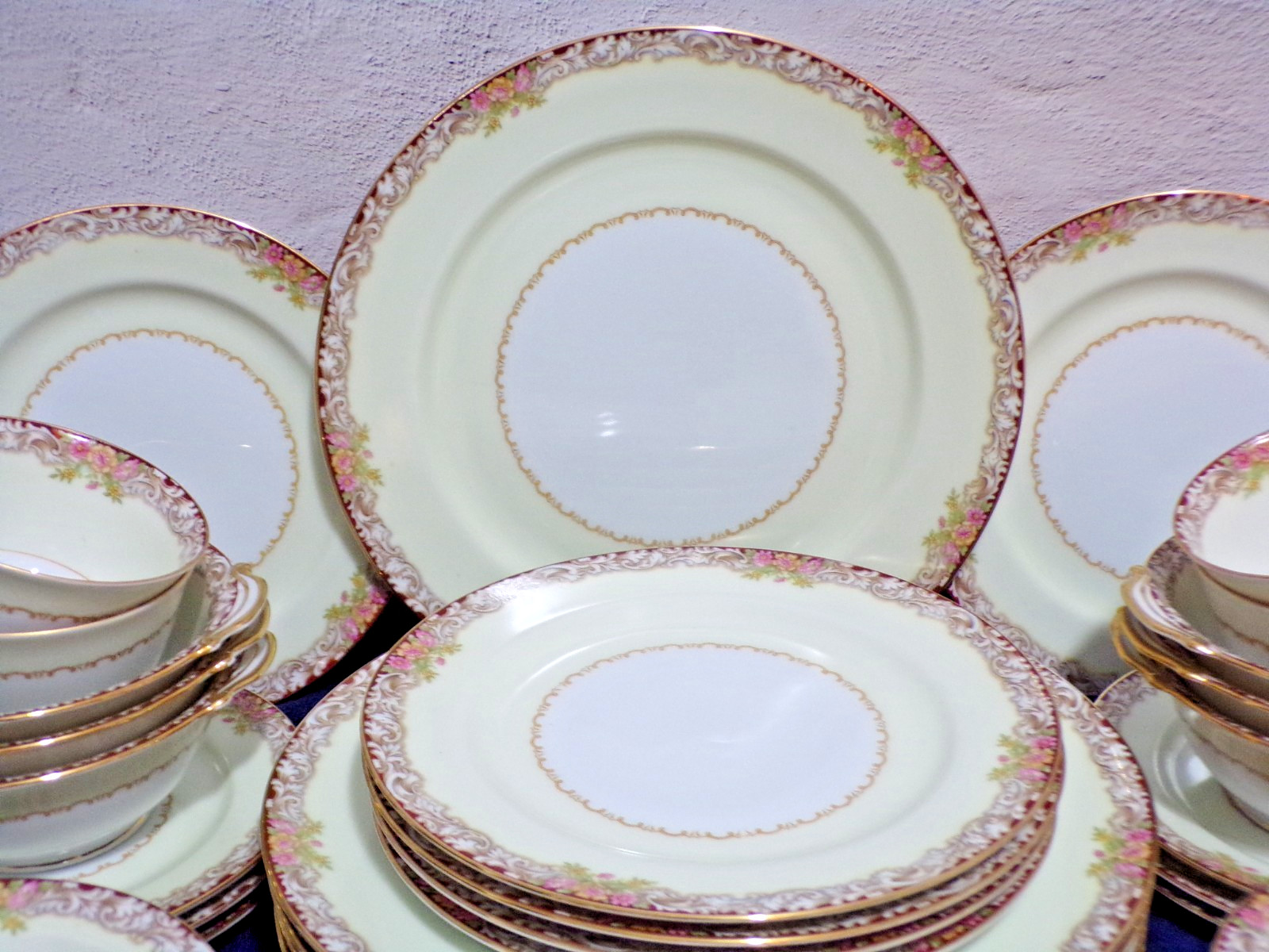 Noritake Harmony #3906 Gold Trim Made Occupied Japan Dinnerware Service for 6