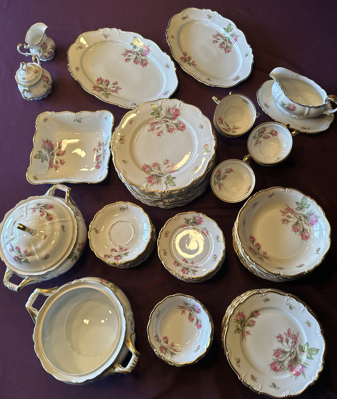 Edelstein Mary-Theresa 92 Pc Moss Rose 16703 Fine China