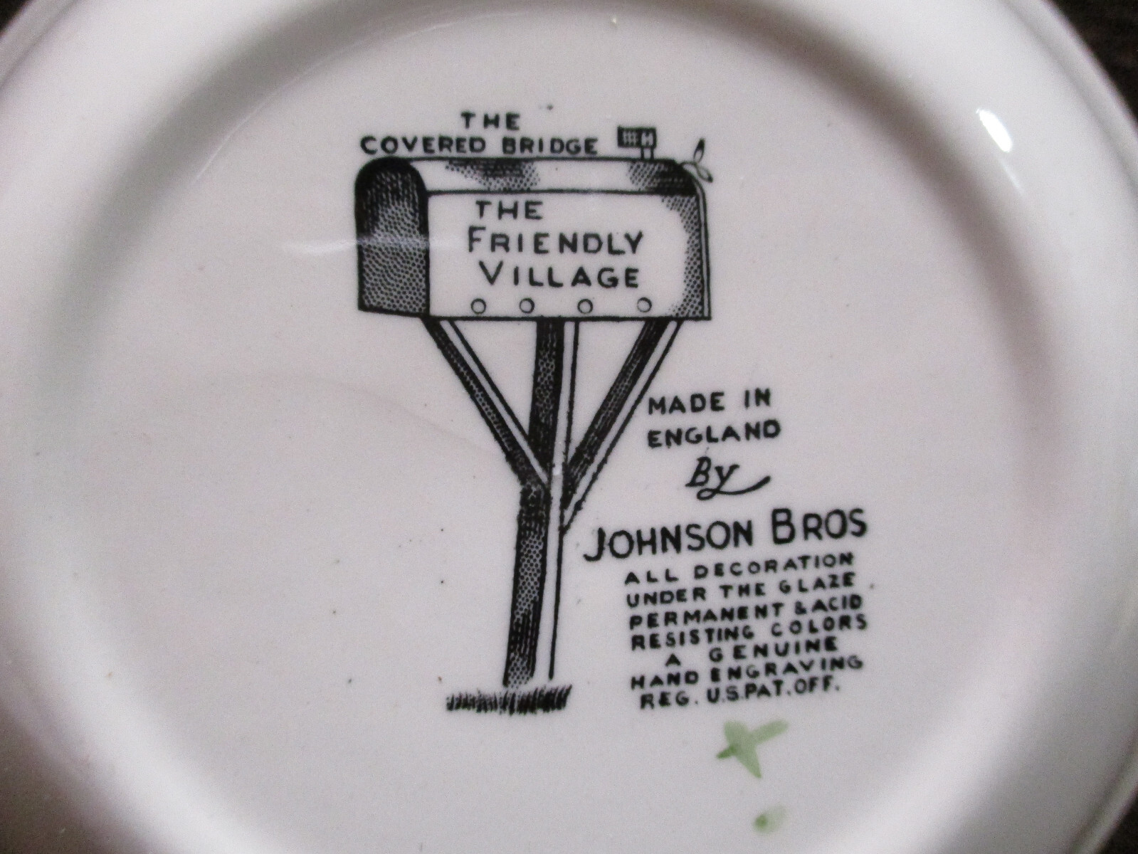 Johnson Brothers – Friendly Village – The Covered Bridge – Square Bowl