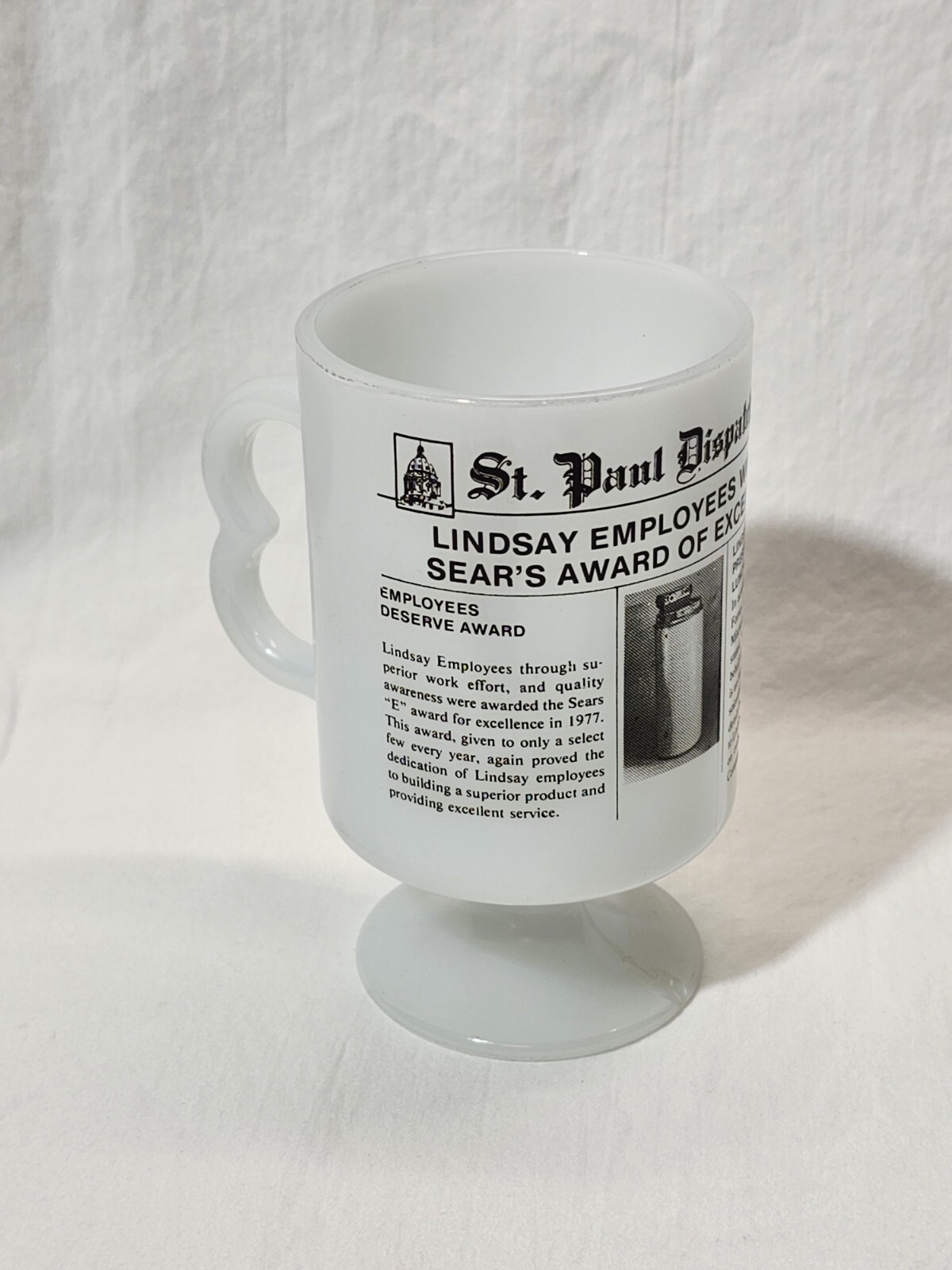 St Paul Dispatch Lindsay Co. Sears Award of Excellence Federal Milk Glass Mug