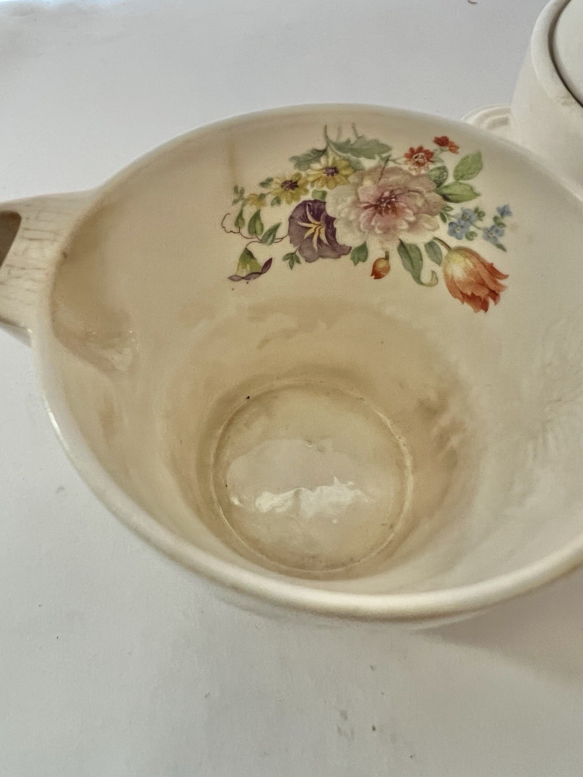 Salem Victory USA ~ Creamer & Sugar Bowl w/Lid Floral Cottage Grannycore