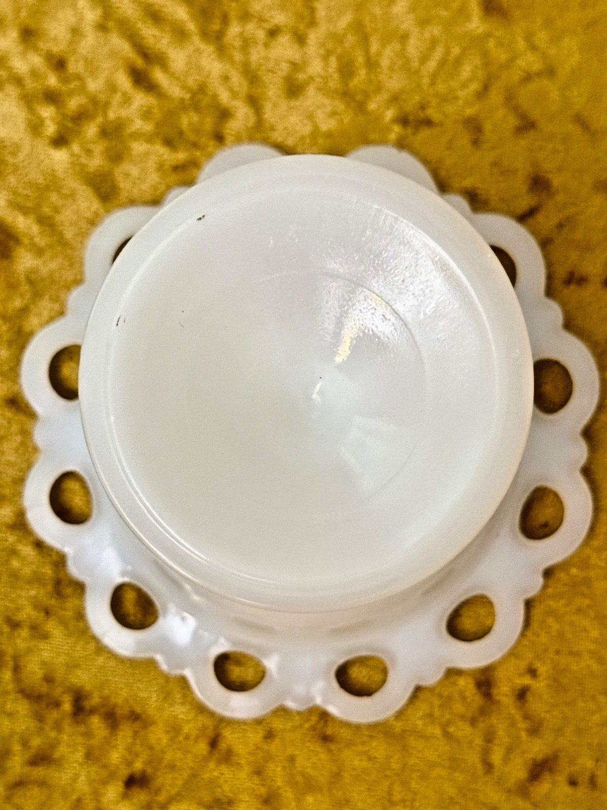 Vintage Anchor Hocking OLD COLONY LACE EDGE Milk Glass Compote Candy Dish, 5″ W