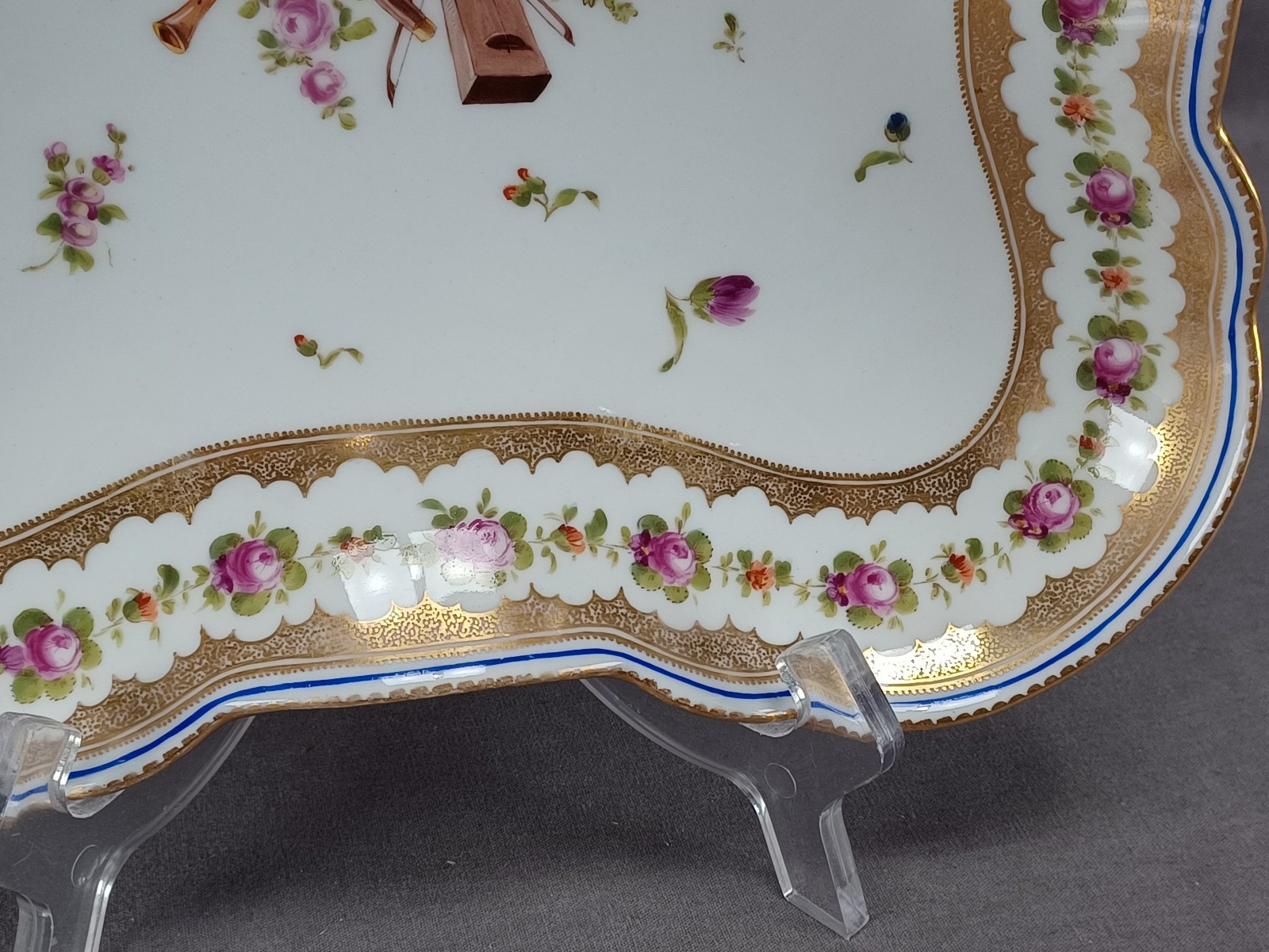 Dresden Nyon Style Musical Instruments Pink Roses & Gold 10 1/8 Inch Square Bowl