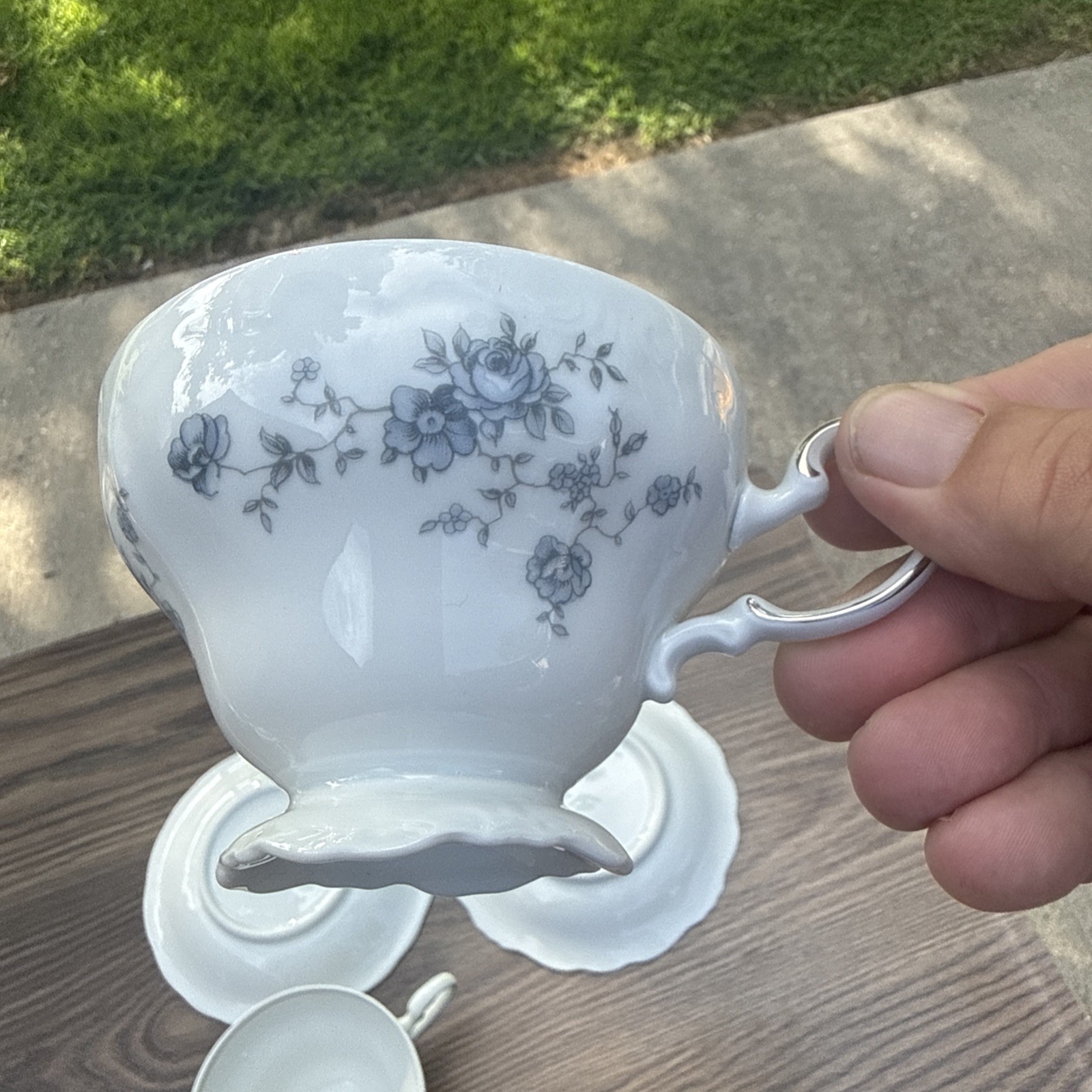 Johann Haviland Blue Garland Footed Tea Cup & Saucer Bavaria Germany Set of 2