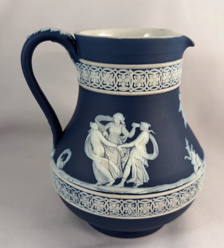 Antique Wedgwood 4.5″ Jasperware Dark Cobalt Blue Dip Creamer Pitcher NeoClassic