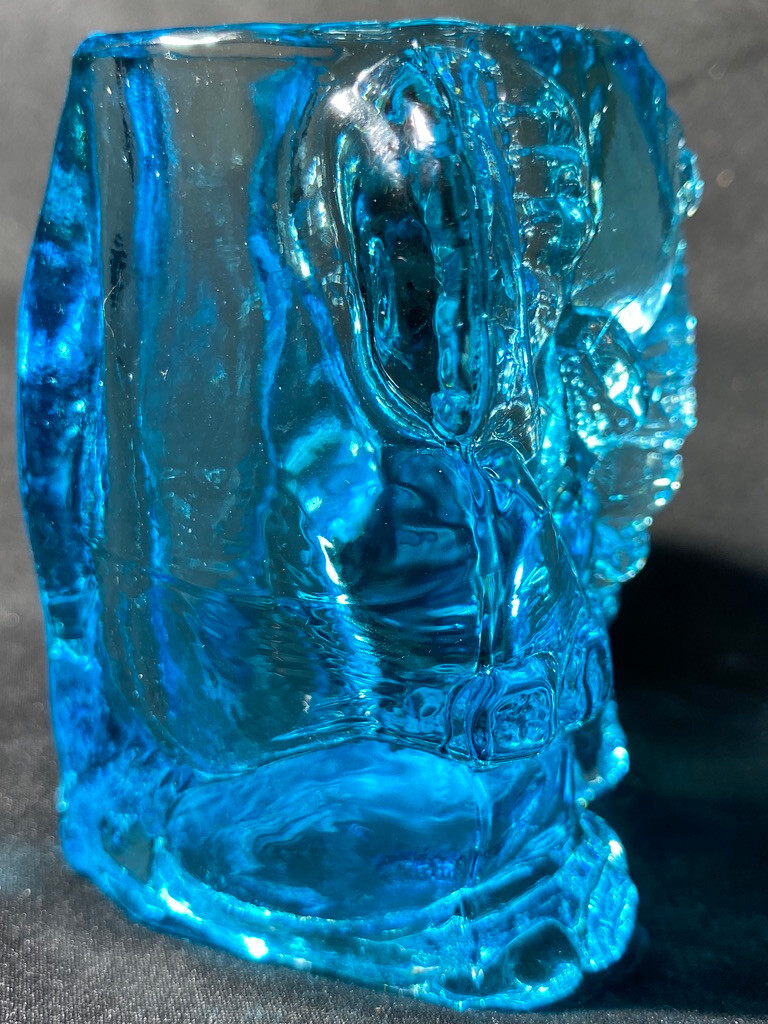 Blue Vaseline glass Circus elephant toothpick Q-tip holder uranium match crying