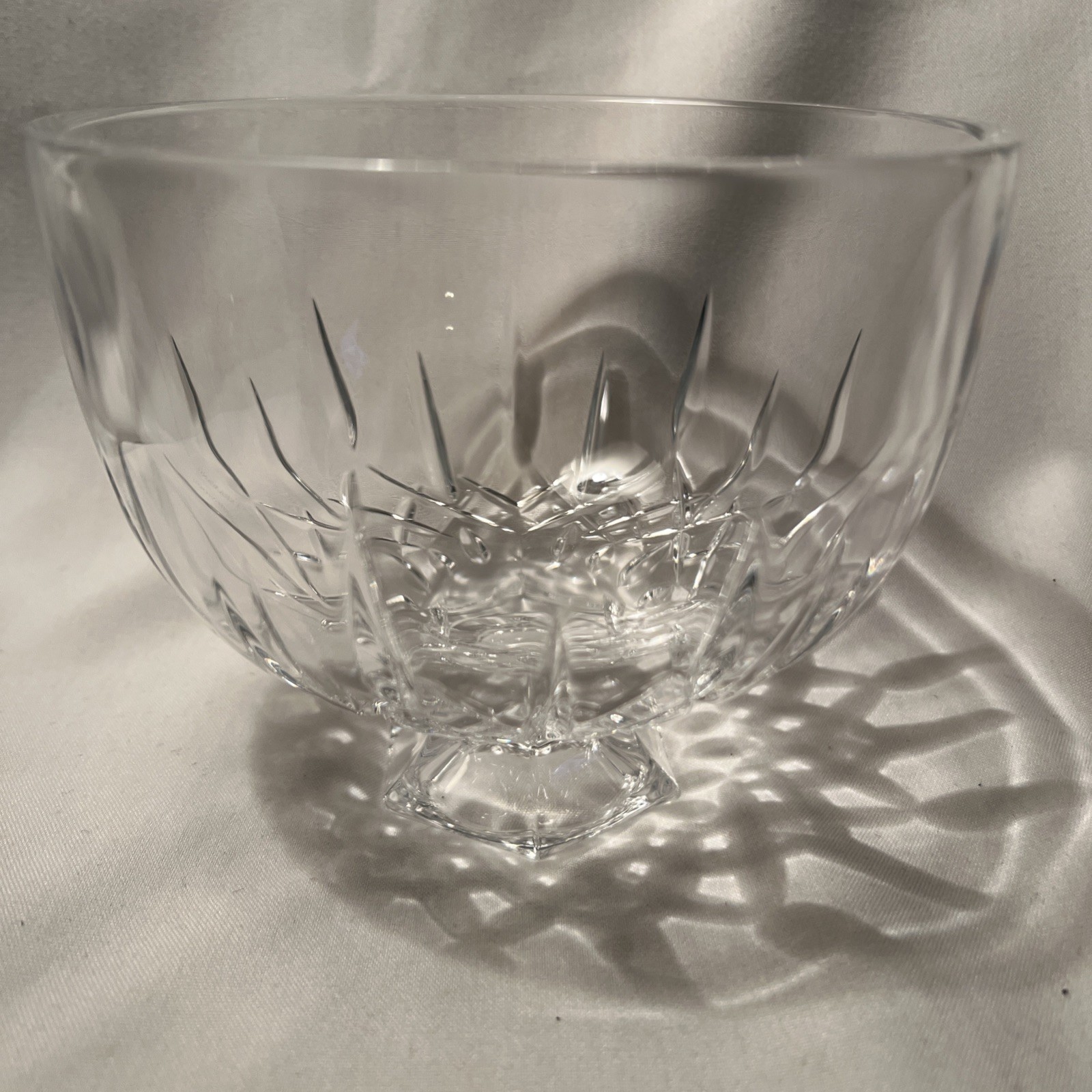 Vera Wang Fidelity Footed 6″ Crystal Bowl Vertical Cuts Wedgwood EUC