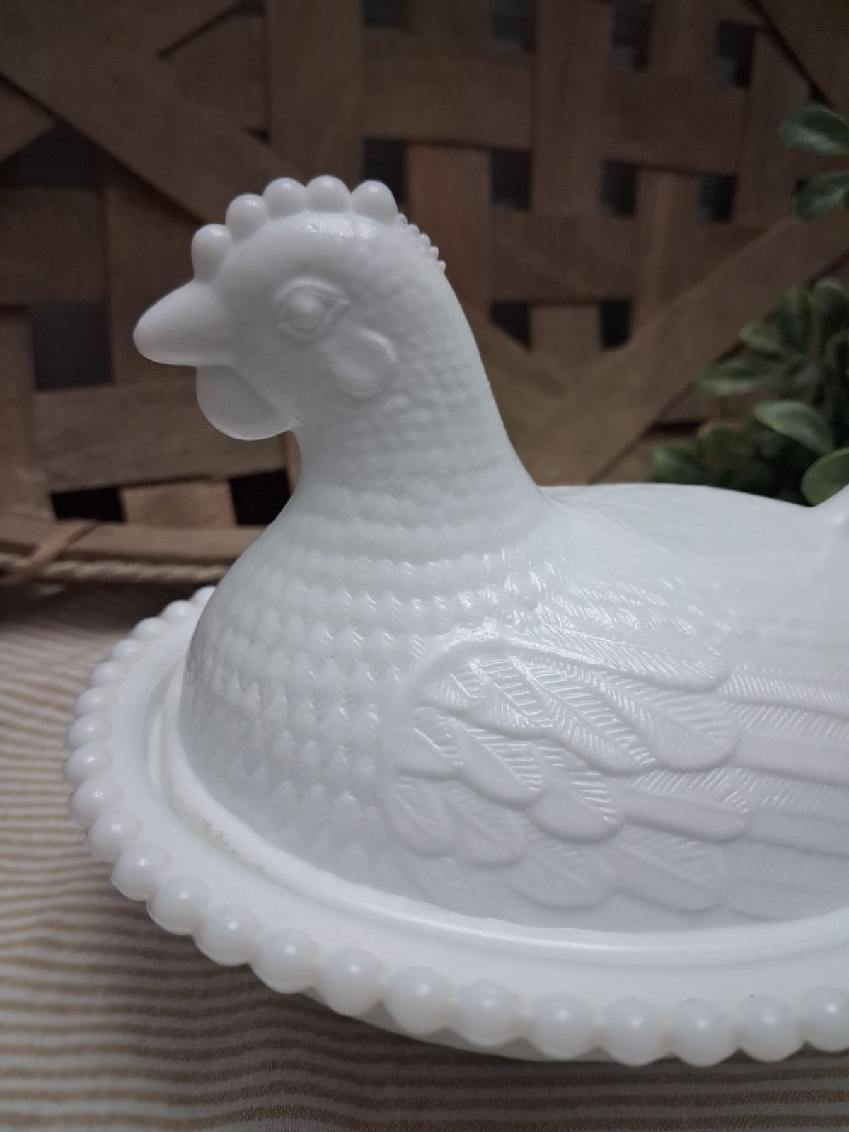 Vintage Indiana White Milk Glass Chicken Hen On Nest Covered Bowl Candy Dish 7″