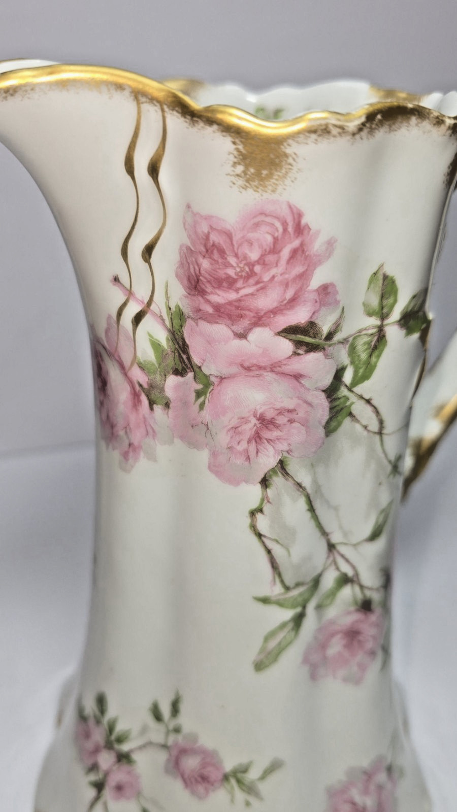 Limoges Haviland – Baltimore Rose – 9 in. Pink Schleiger 1151 Pitcher / Tankard