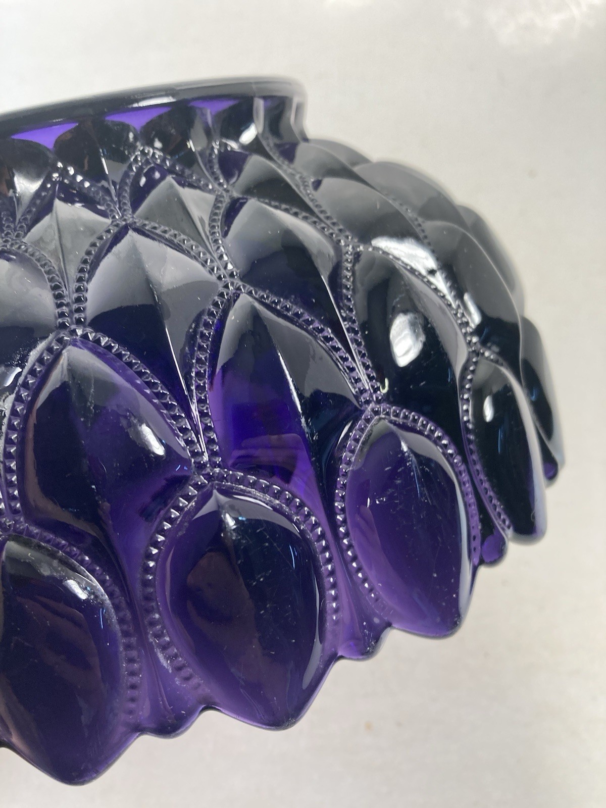 Vintage Purple Glass Dish, server, candy dish, fruit bowl, geometric design
