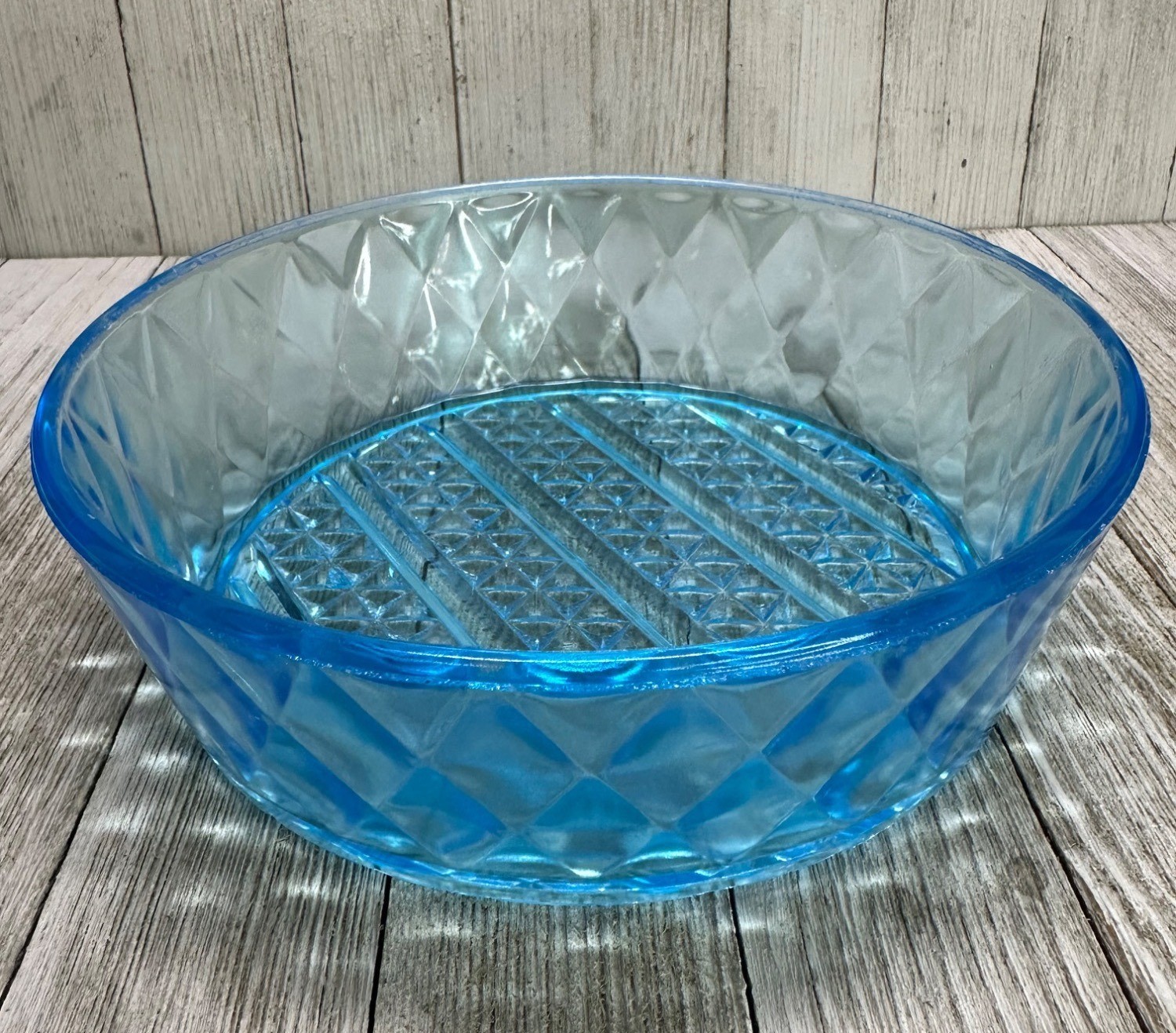 Vtg EAPG Bryce Brothers Style Bowl Diamond Quilted Pattern Sky Blue Glass 7″ DIA