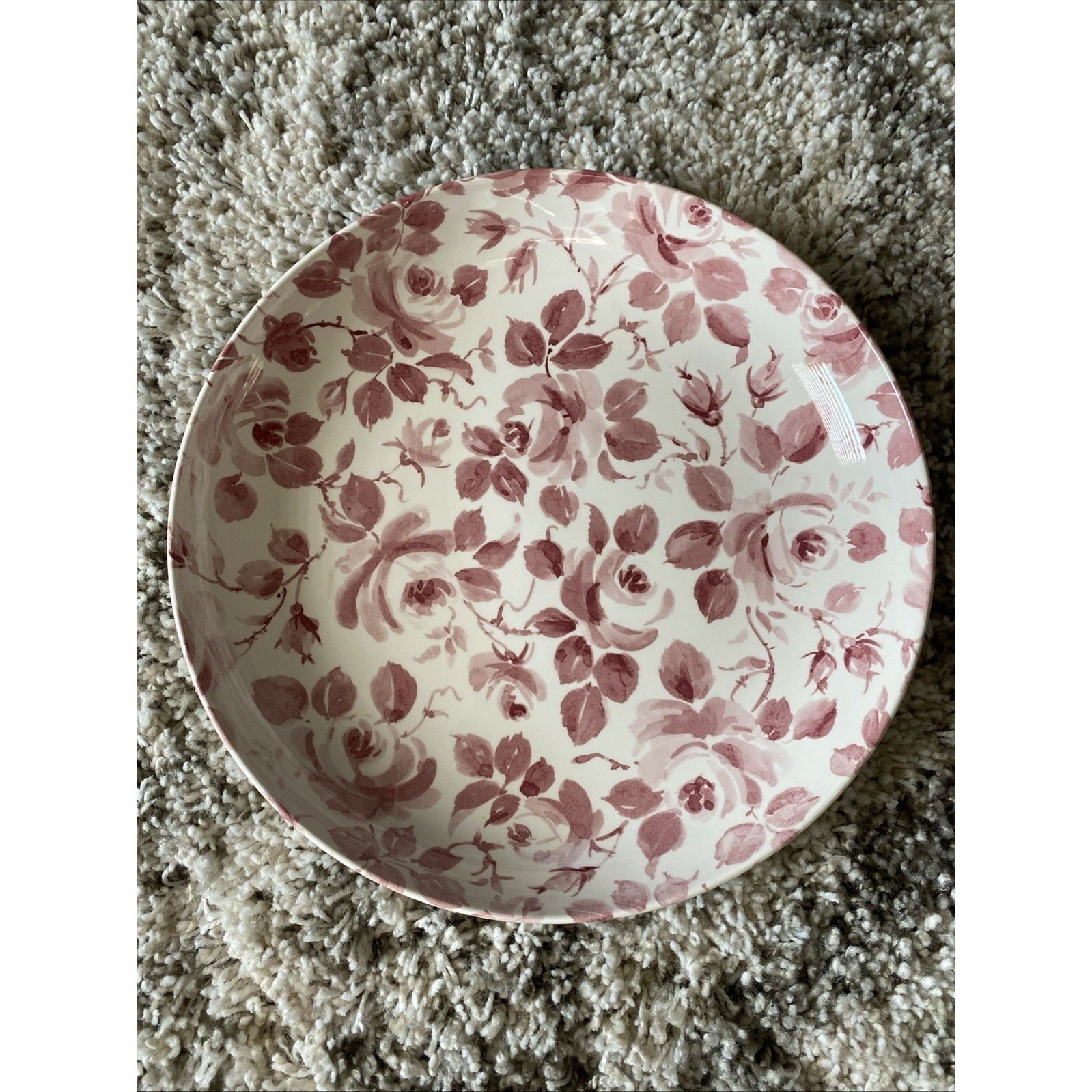 Spode Red Roses & Leaves Pasta Serving Bowl Pattern