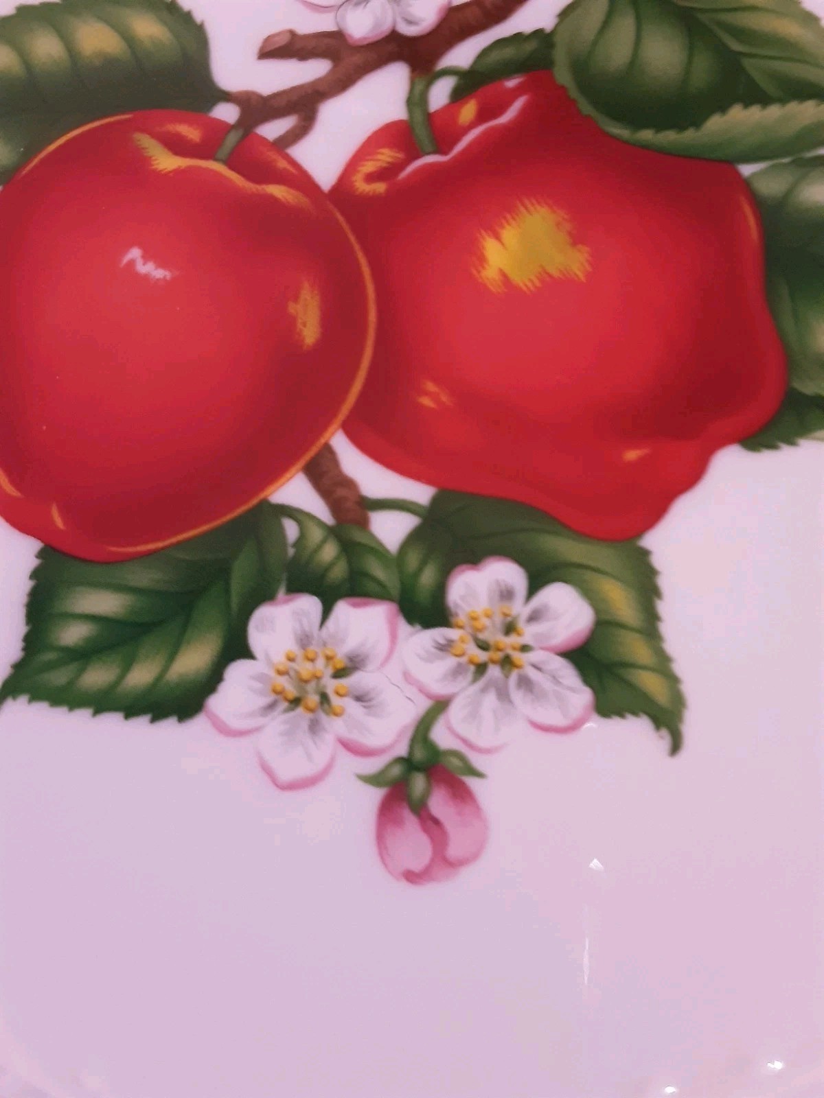 (2)1992 THE LENOX ORCHARD FINE 24K PORCELAIN TRIVETS SERIES FRUIT WALL PLAQUES