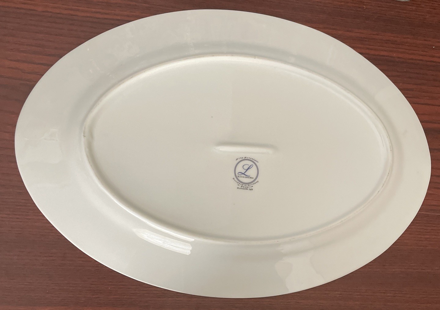 Lorren Home Decor Oval Fine Porcelain Platter 13.75”x 9.5”