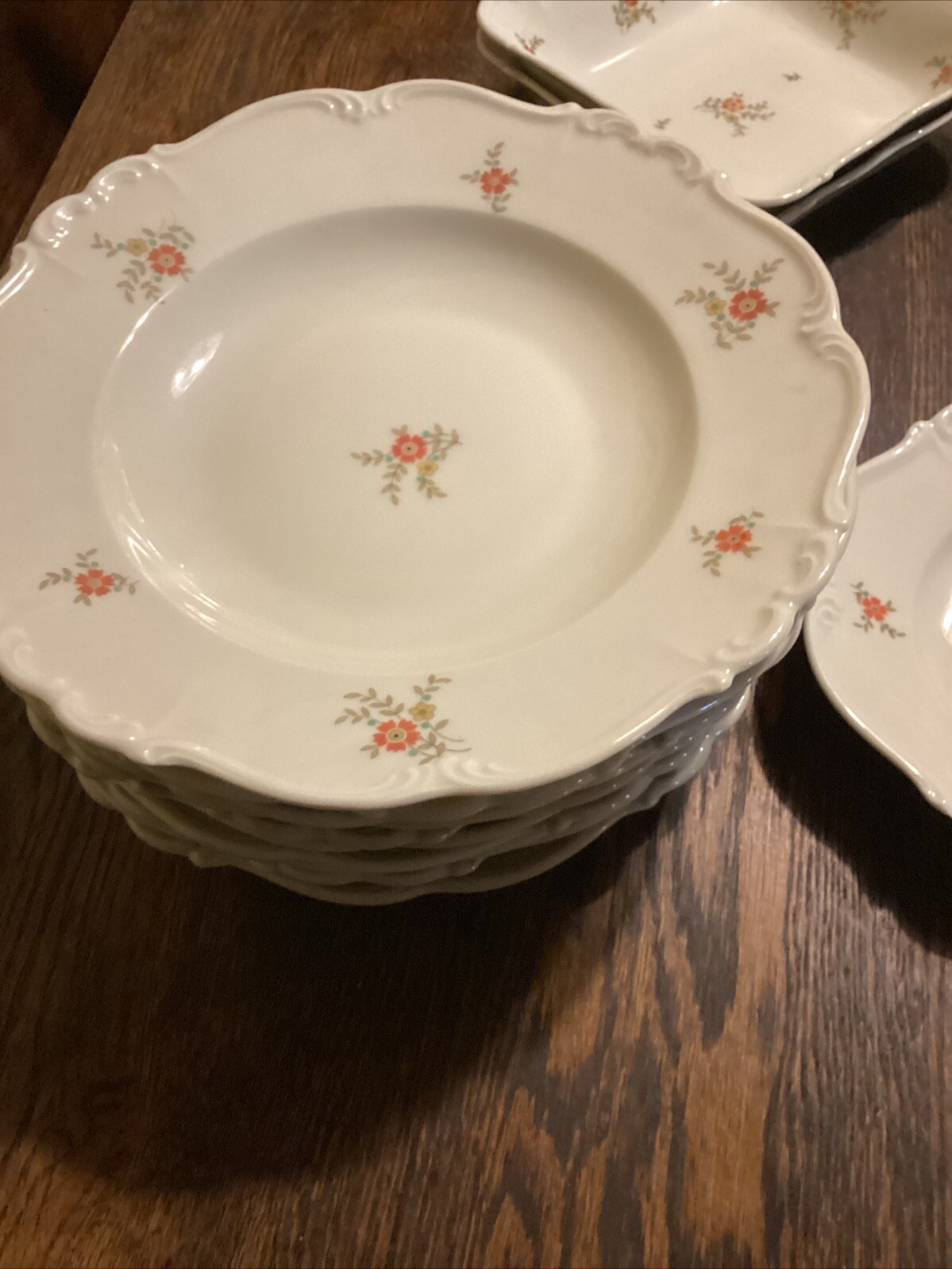 Edelstein Bavaria #6688 Edelstein Maria Theresa Dinnerware 72 Pieces Beautiful