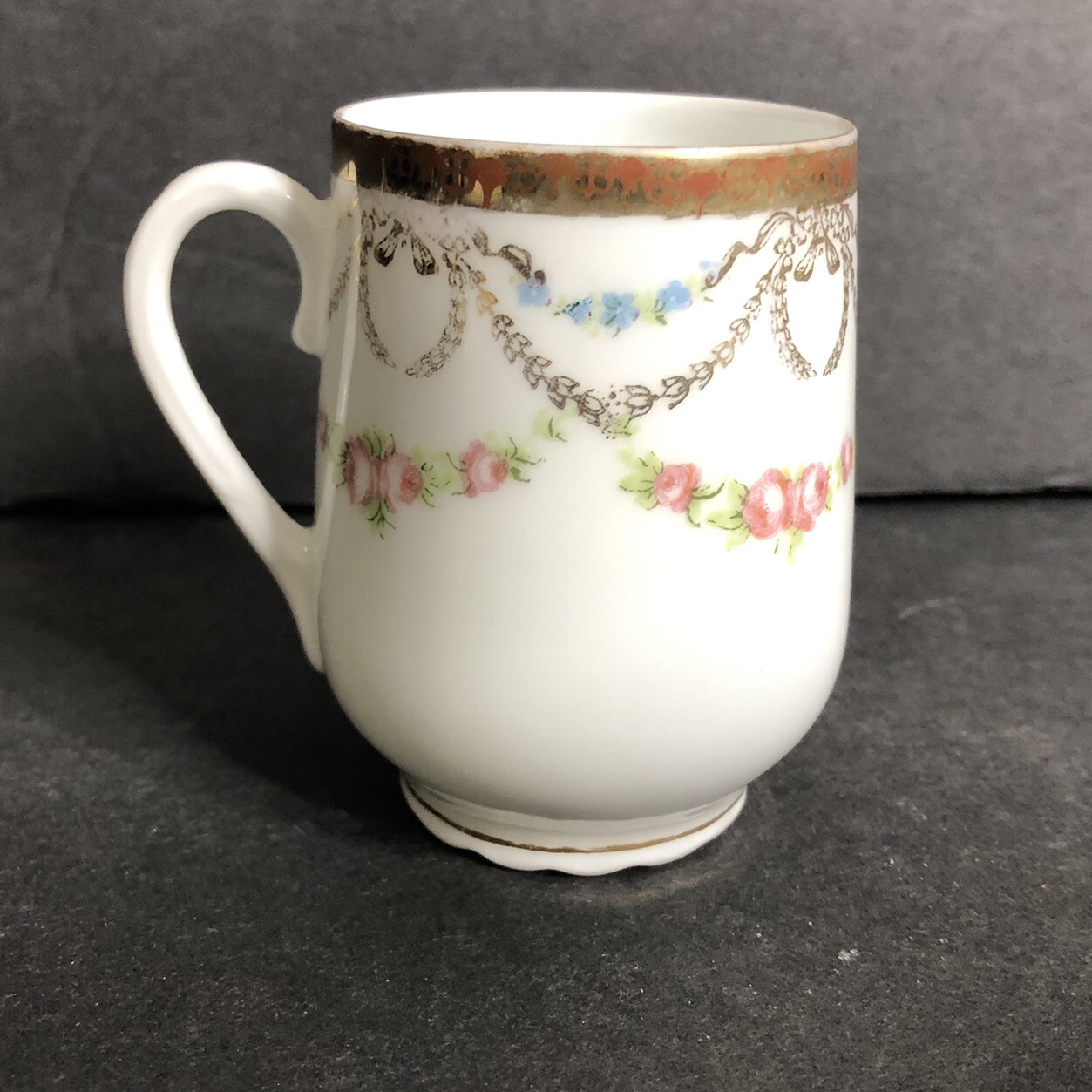 Oscar Edgar Gutherz O&EG Royal Austria Demittasse Cup Pink Rose Garland Gold Rim