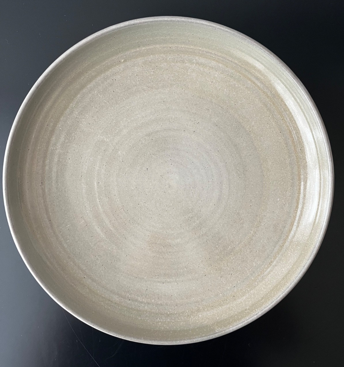 SCHEIER Art Pottery Dinner Plate 10.25″ Natural Color Swirl Glaze Signed