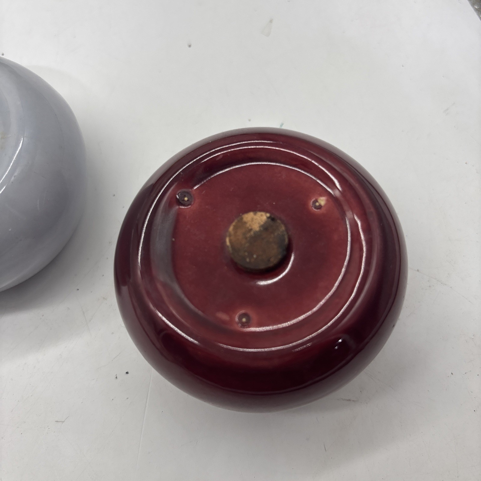 MCM Hollydale MALIBU Salt & Pepper Shakers California Pottery Gray Burgundy