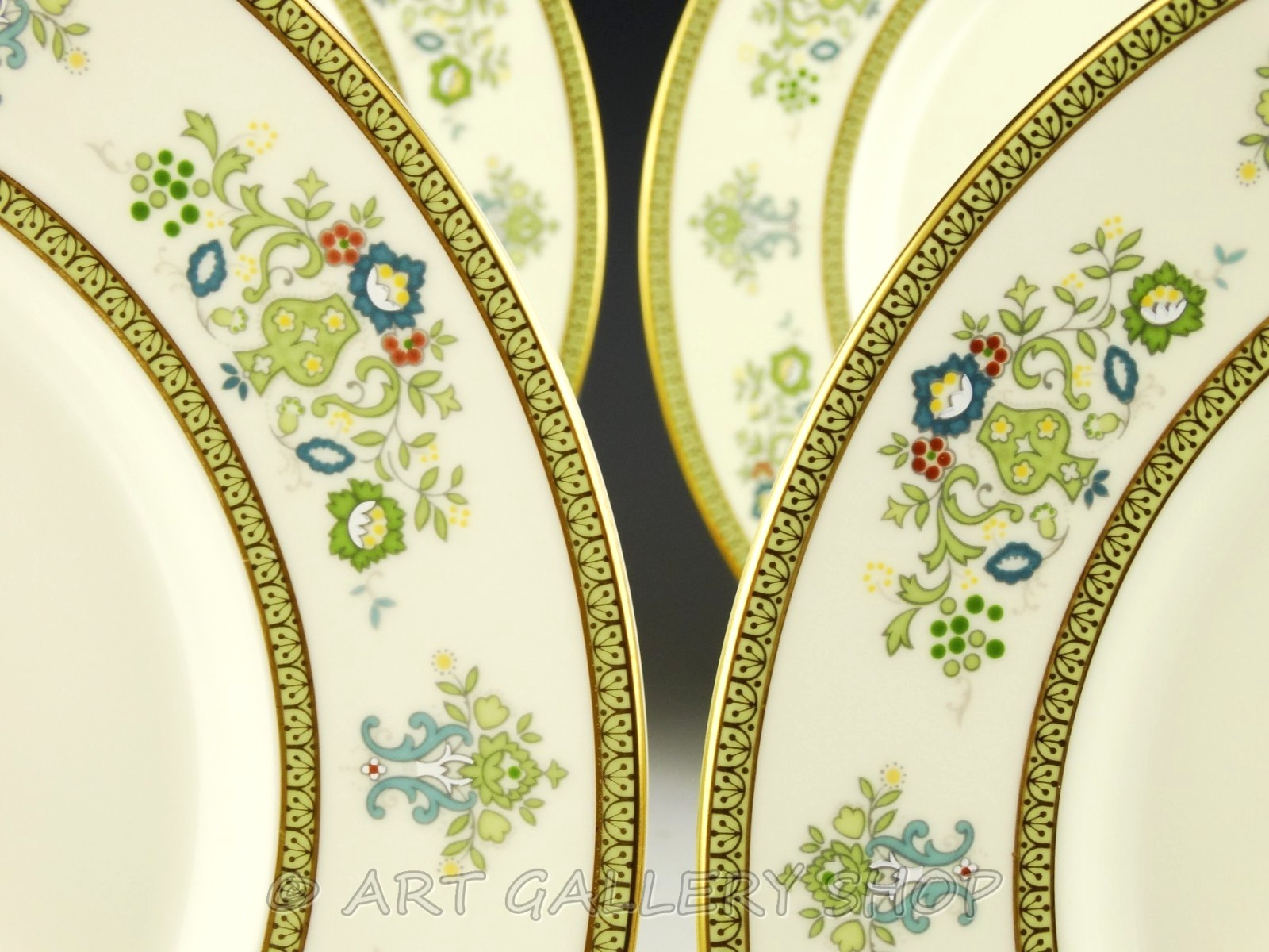 Minton England HENLEY 10-5/8″ DINNER PLATES Set of 4 Mint