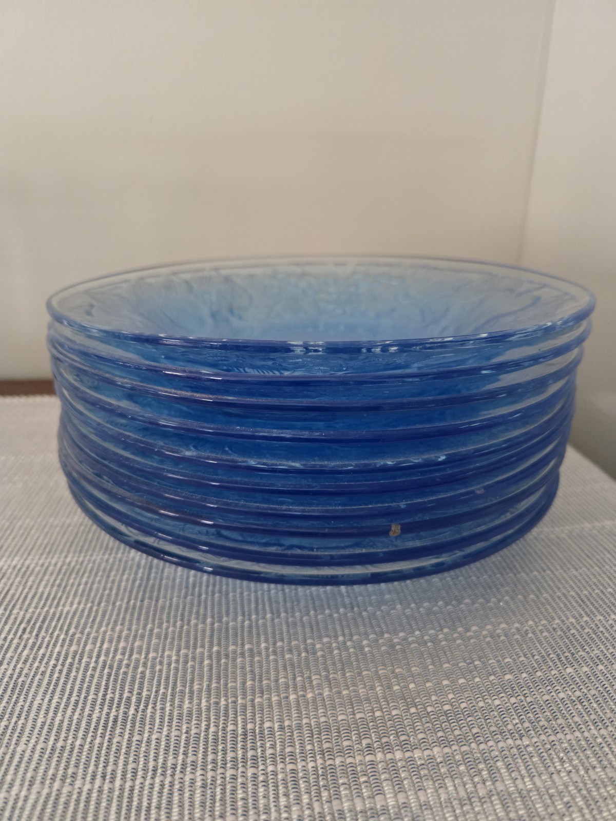 Vintage KIG Indonesia Ice Blue desert/ fruit/salad plates.