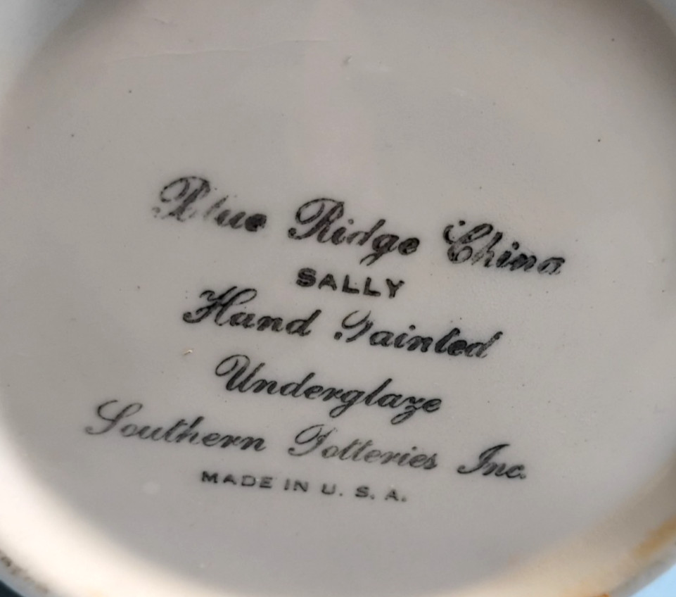 Beautiful Vintage Blue Ridge Southern Pottries Pitcher / Vase Sally Ida Rose