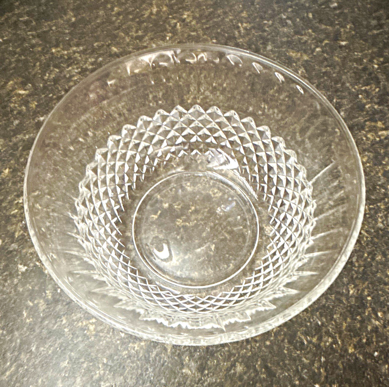Clear Pressed Glass Diamond Pattern Round Serving Bowl Dish Tableware