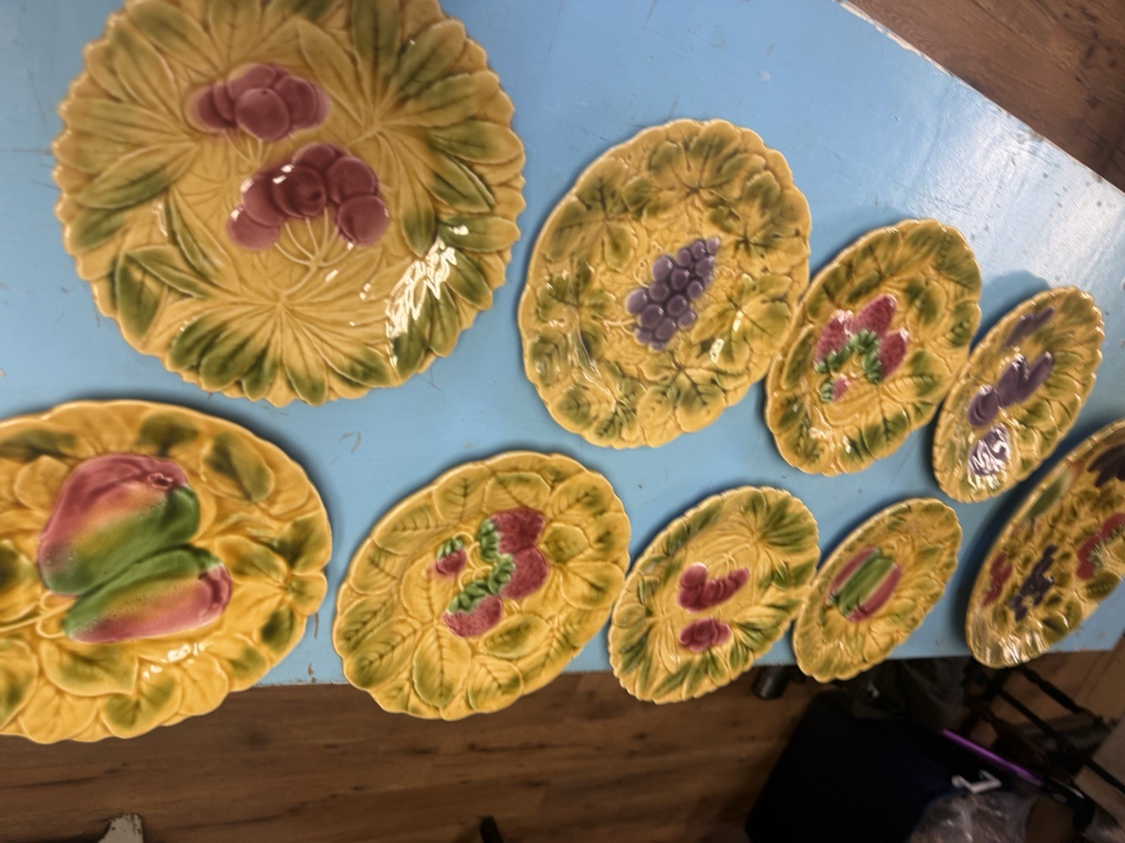 Set 8 Sarreguemines Majolica Hand Painted 7.5″ Fruit Plates & Platter France