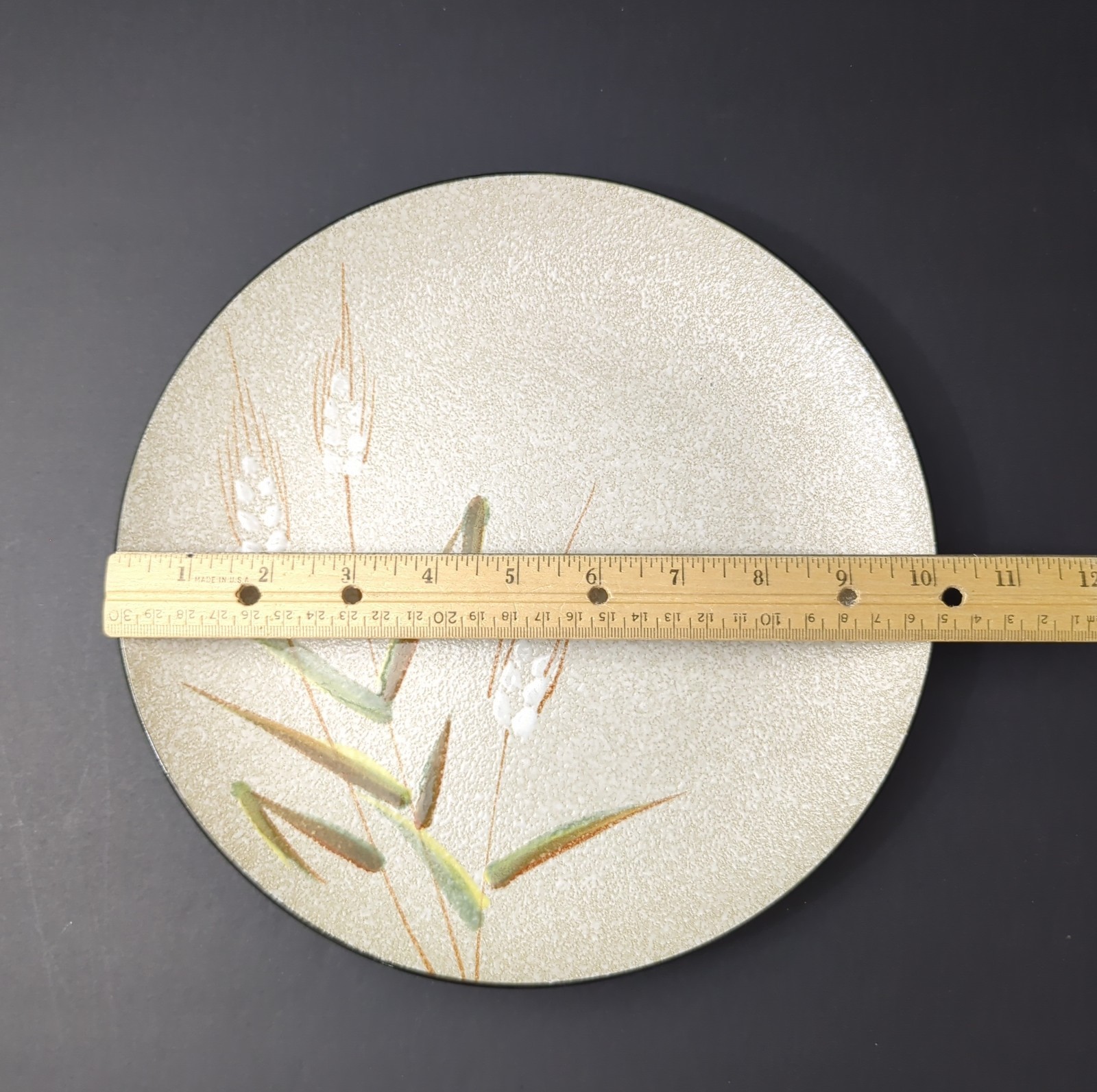 VTG MCM UCAGCO Wild Rice Textured Stoneware Dinner Plate Japan 10 1/8 inches